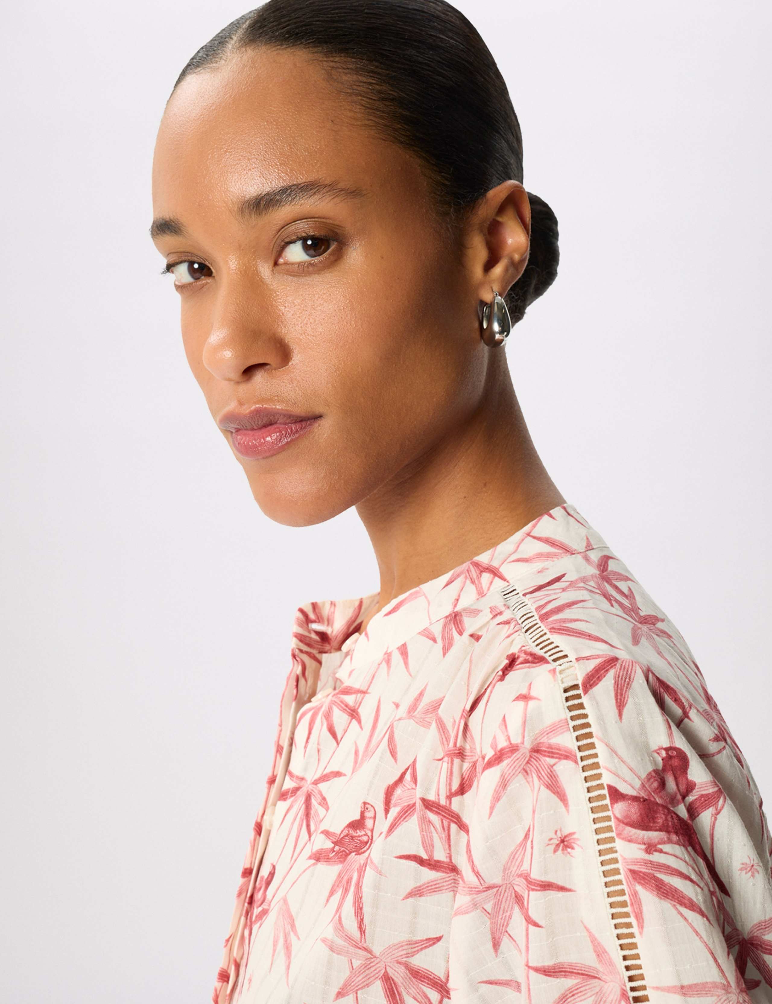 Lyocell Rich Parakeet Print Textured Shirt 6 of 6