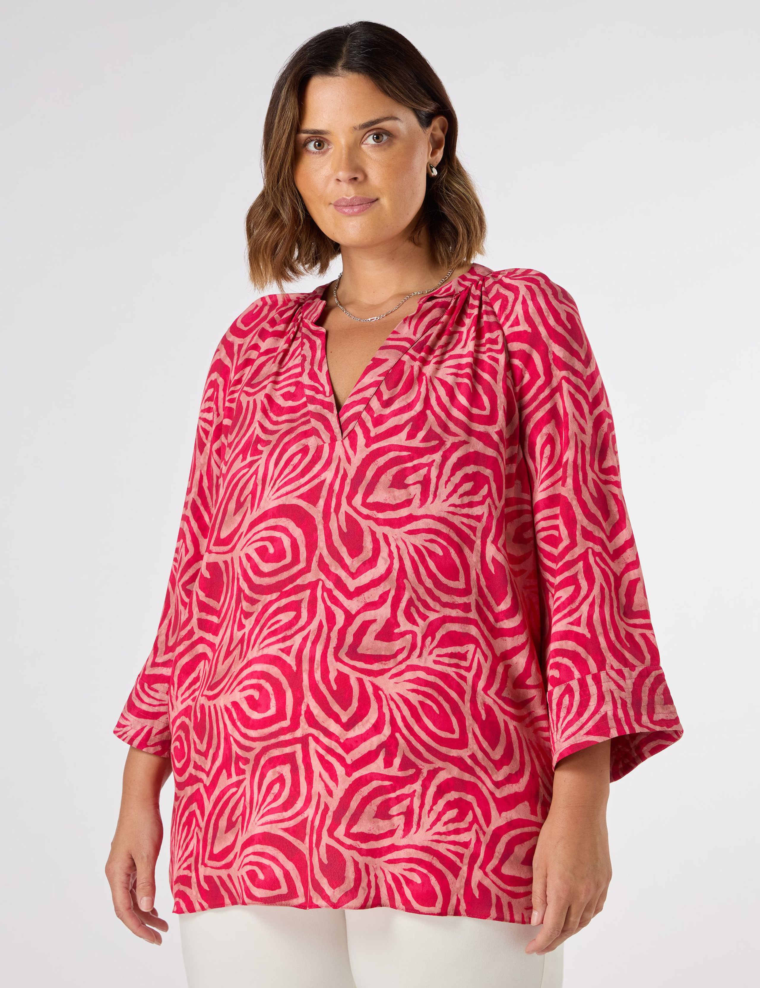 Abstract Print V-Neck Cropped Sleeve Blouse 2 of 3