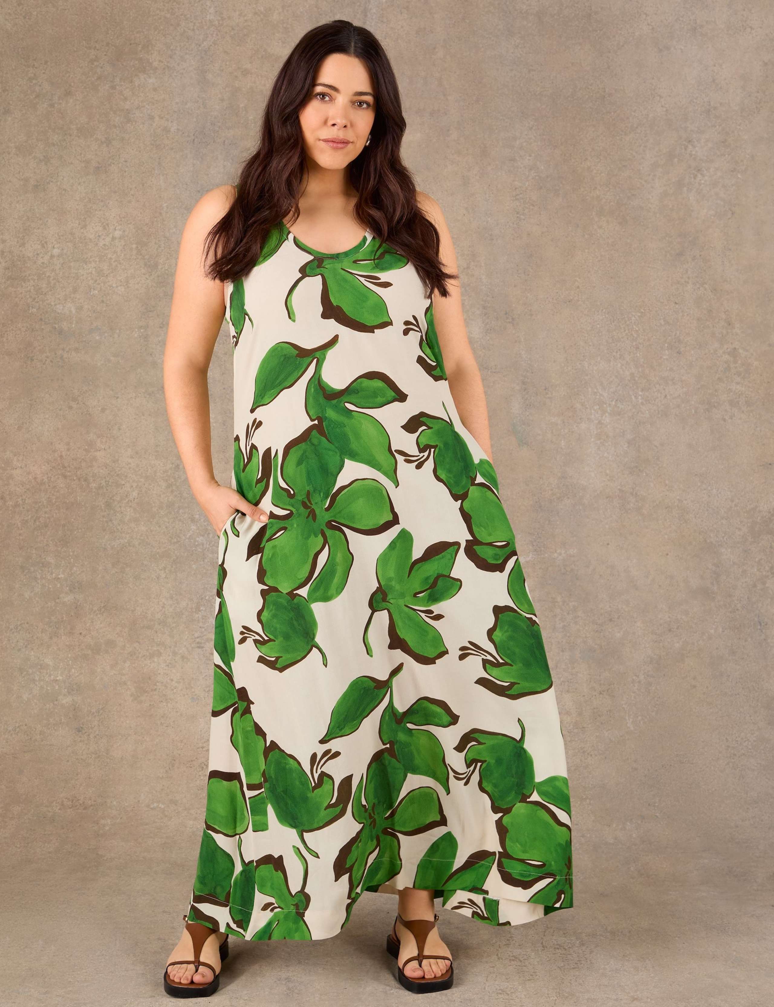 Leaf Print Scoop Neck Maxi Shift Dress 1 of 4