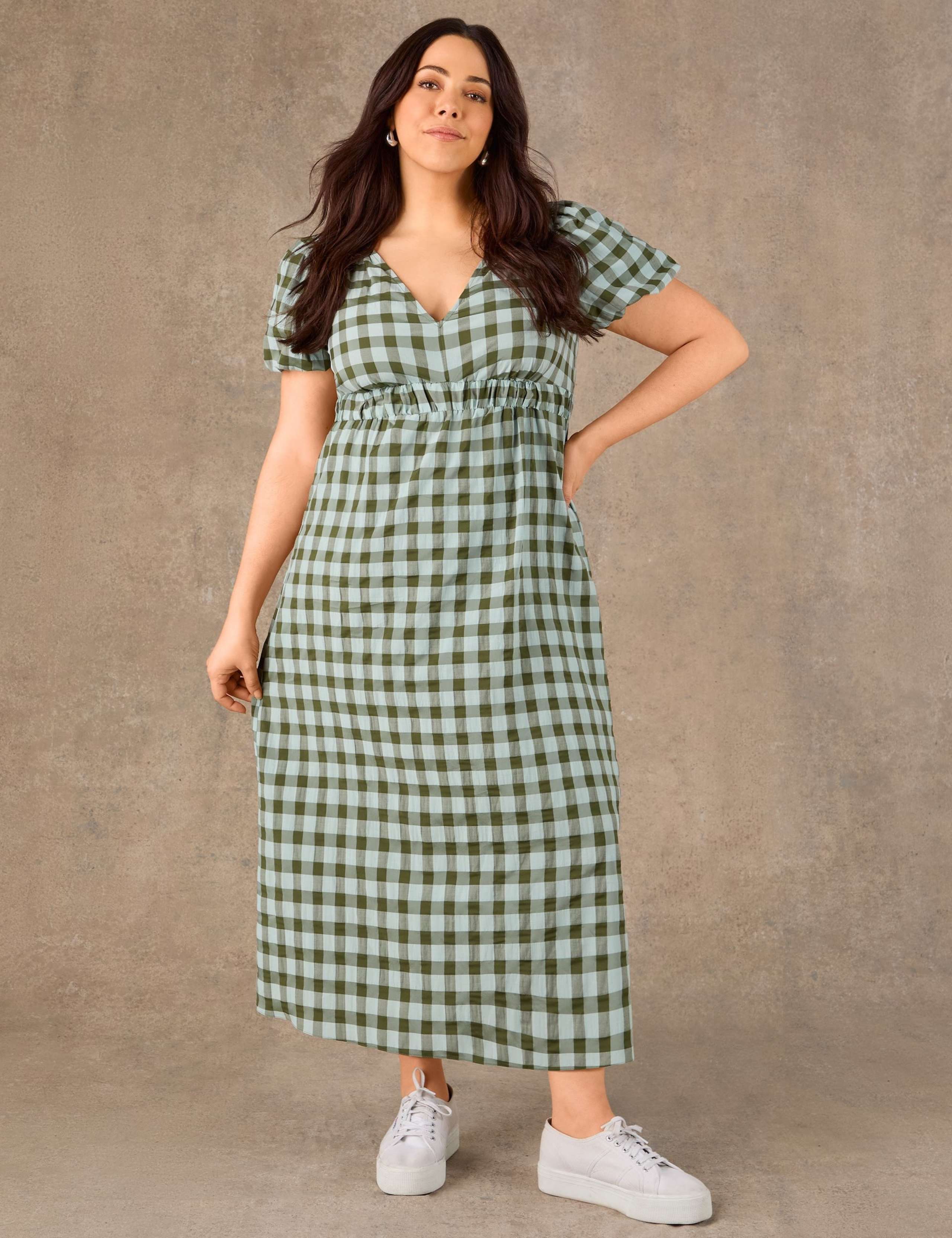 Gingham V-Neck Puff Sleeve Midaxi Waisted Dress 2 of 4