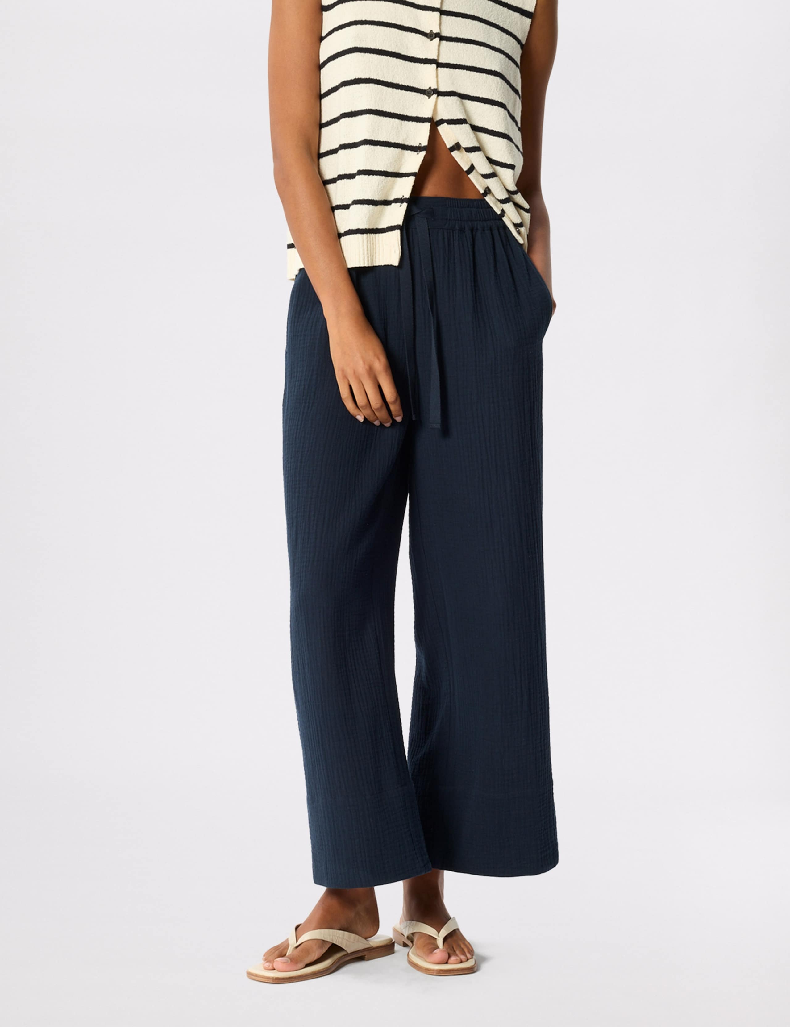 Wide Crop Cheesecloth Trouser 3 of 6