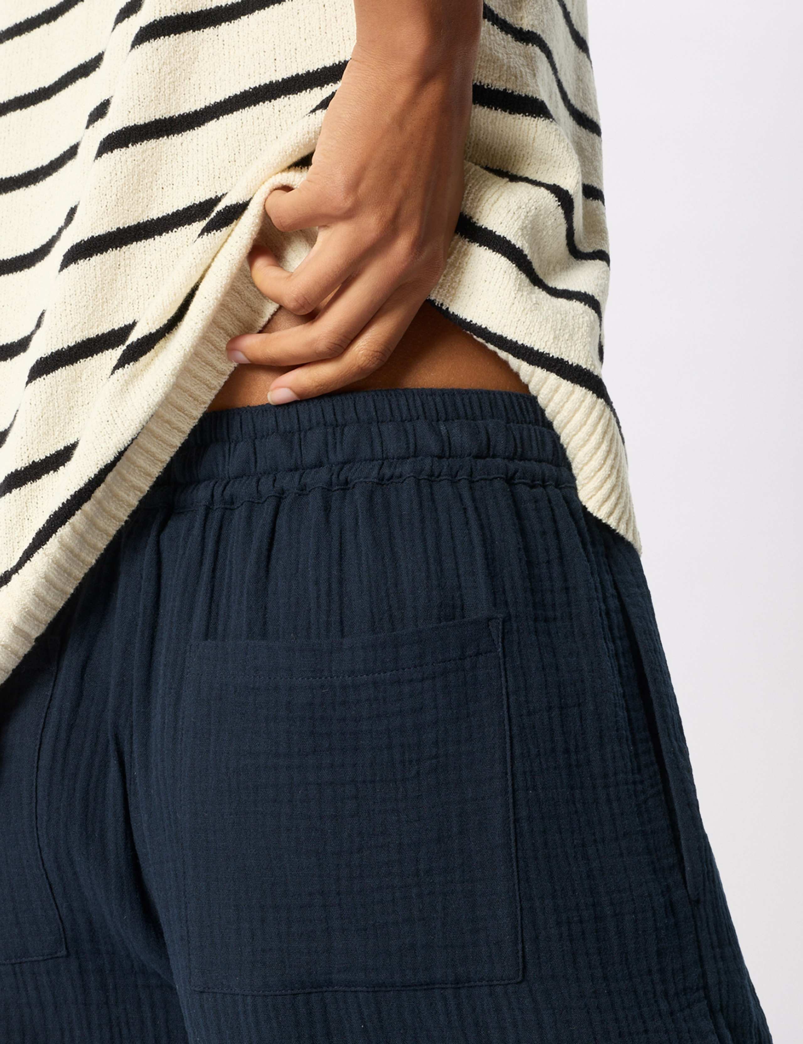Wide Crop Cheesecloth Trouser 4 of 6
