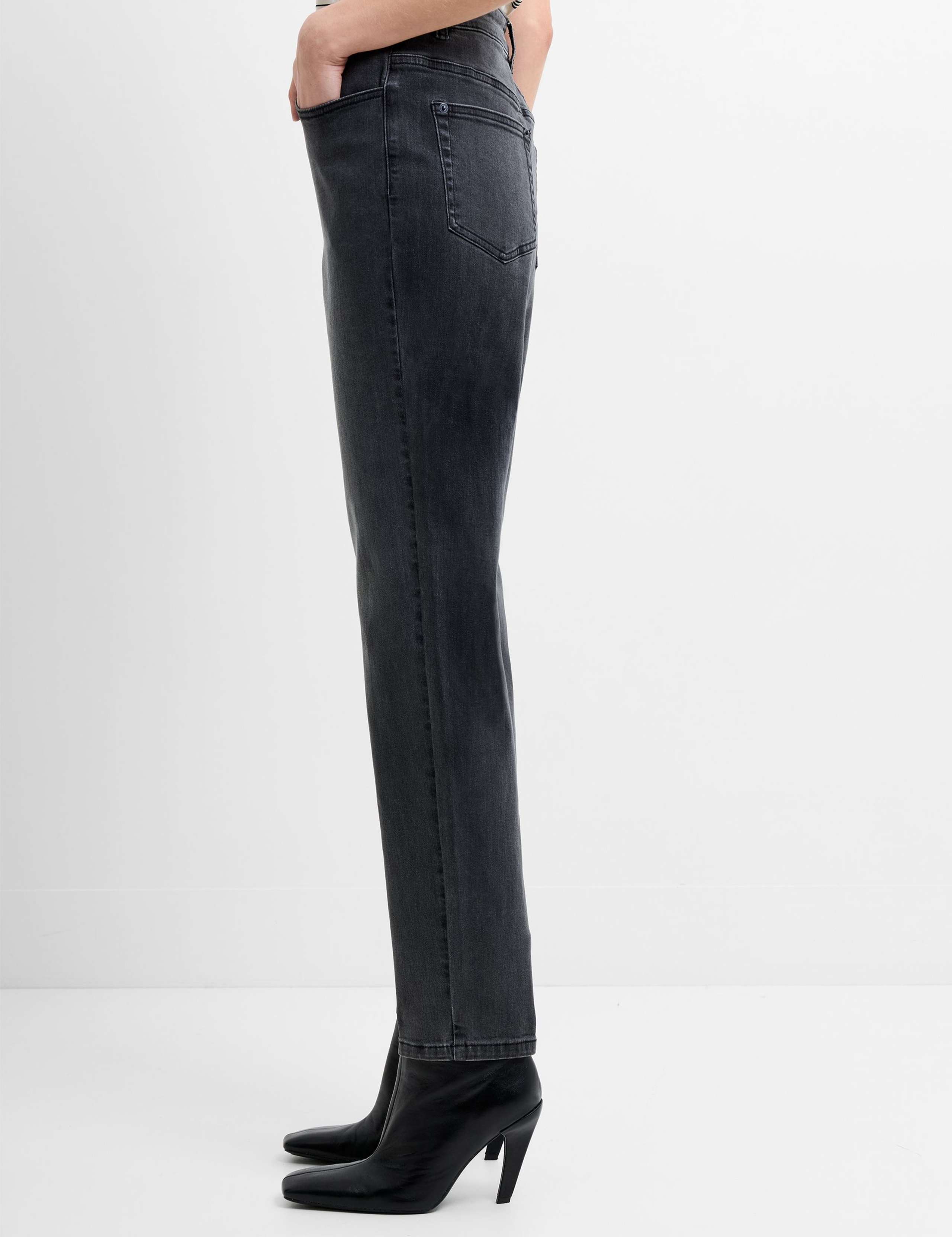 High Waisted Slim Fit Jeans 6 of 6