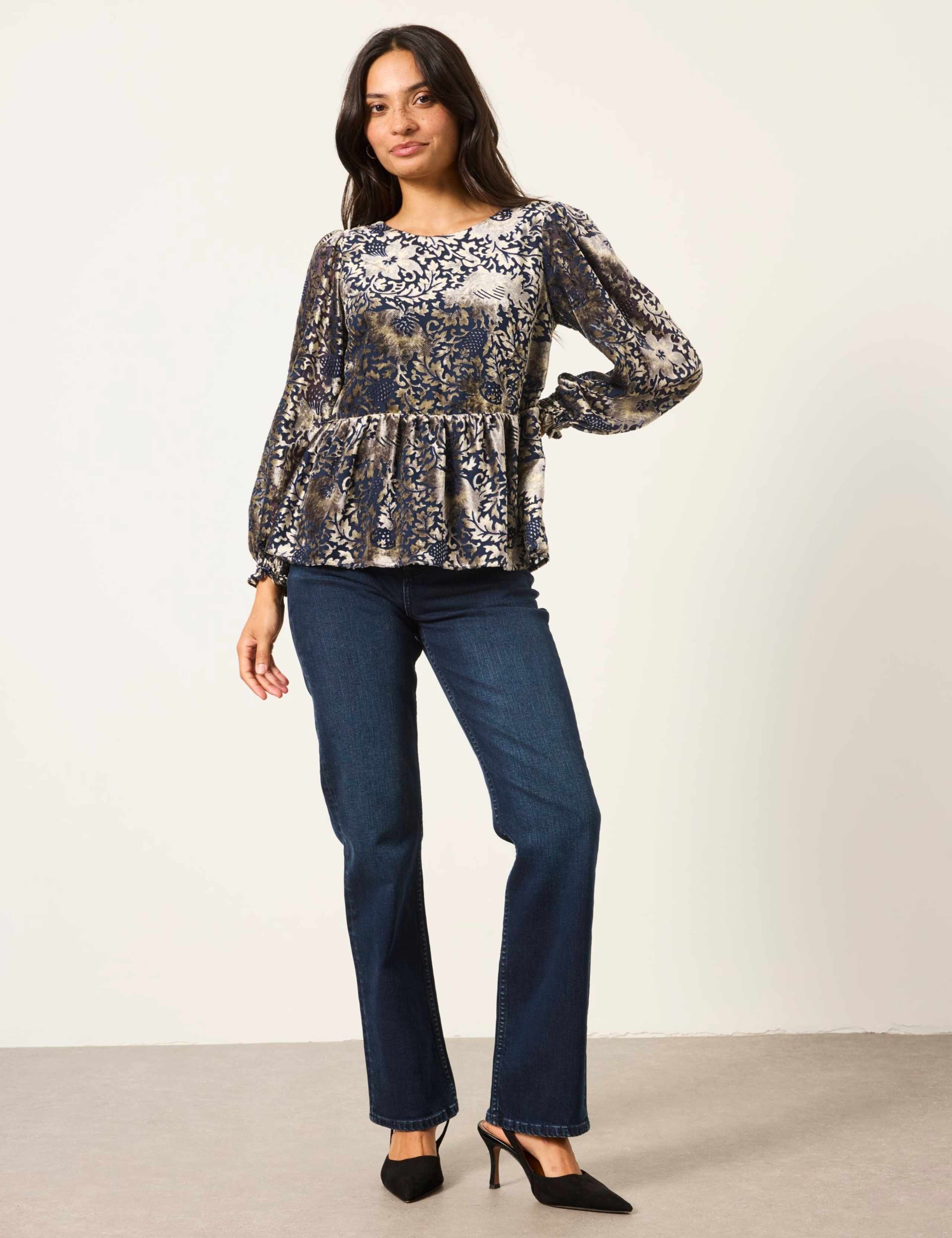 Devoré Waisted Blouson Sleeve Blouse 3 of 6