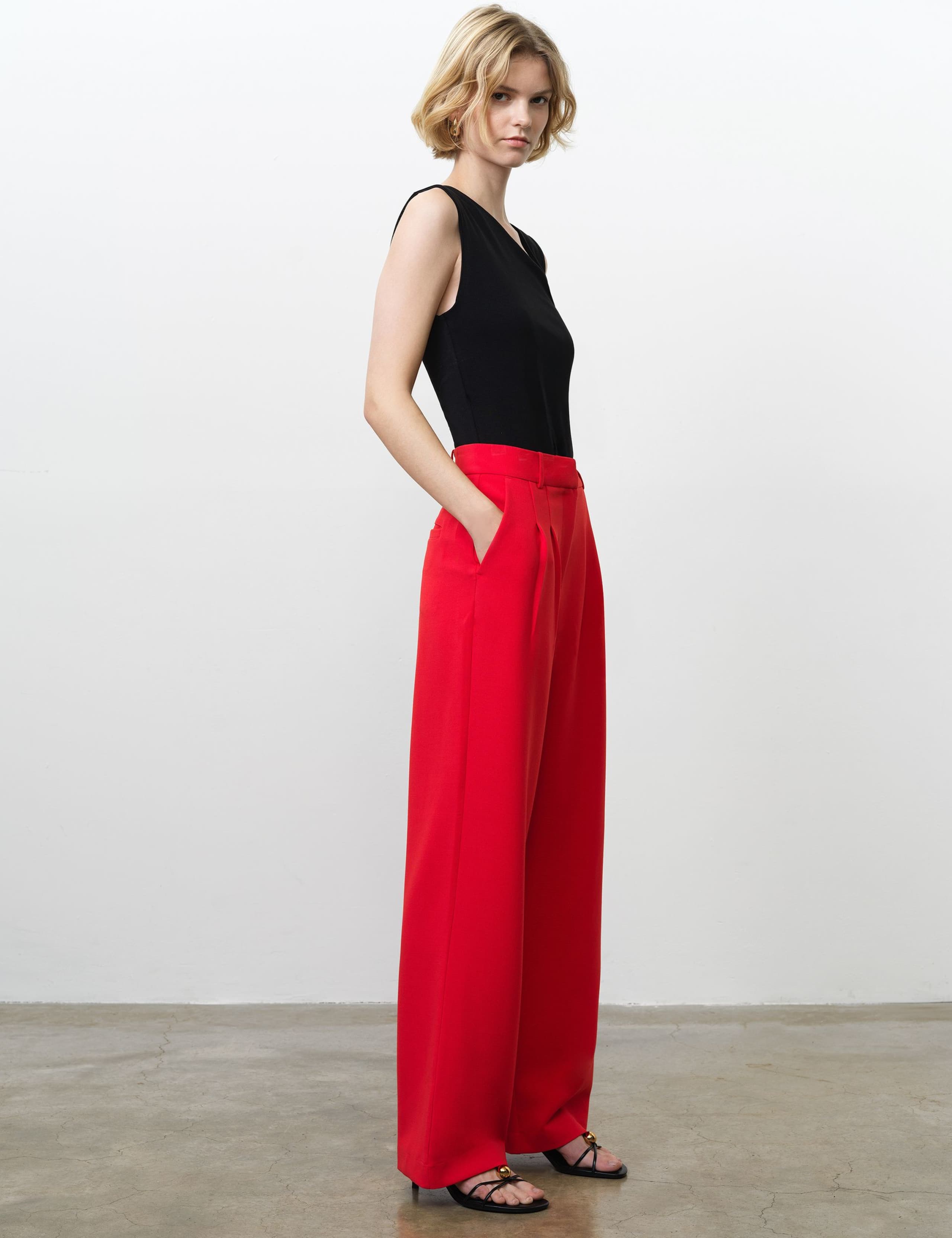 Pleat Front Wide Leg Trousers 5 of 5