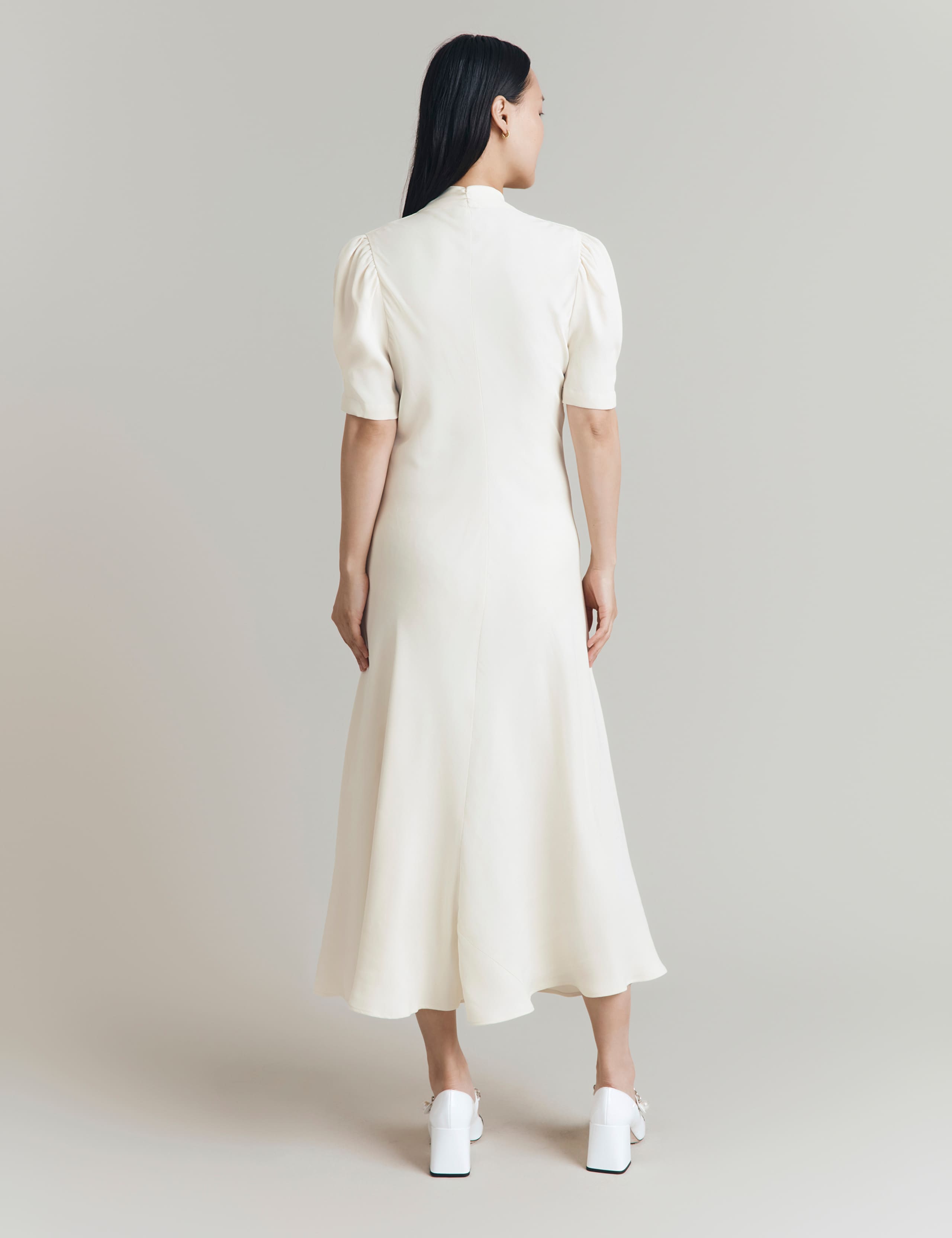 Crepe V-Neck Midi Tea Dress 3 of 5