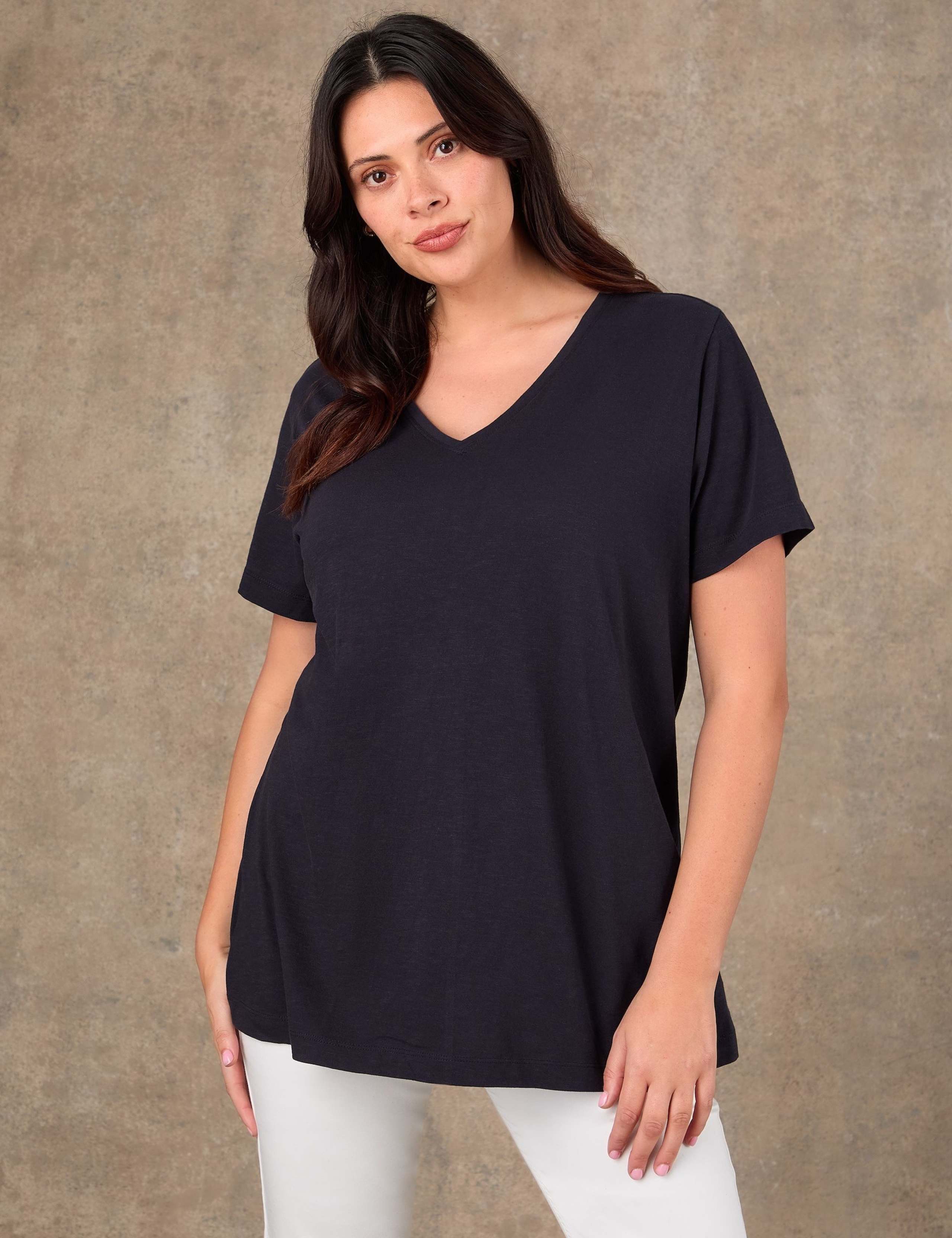 Pure Cotton V-Neck Longline T-Shirt 3 of 3