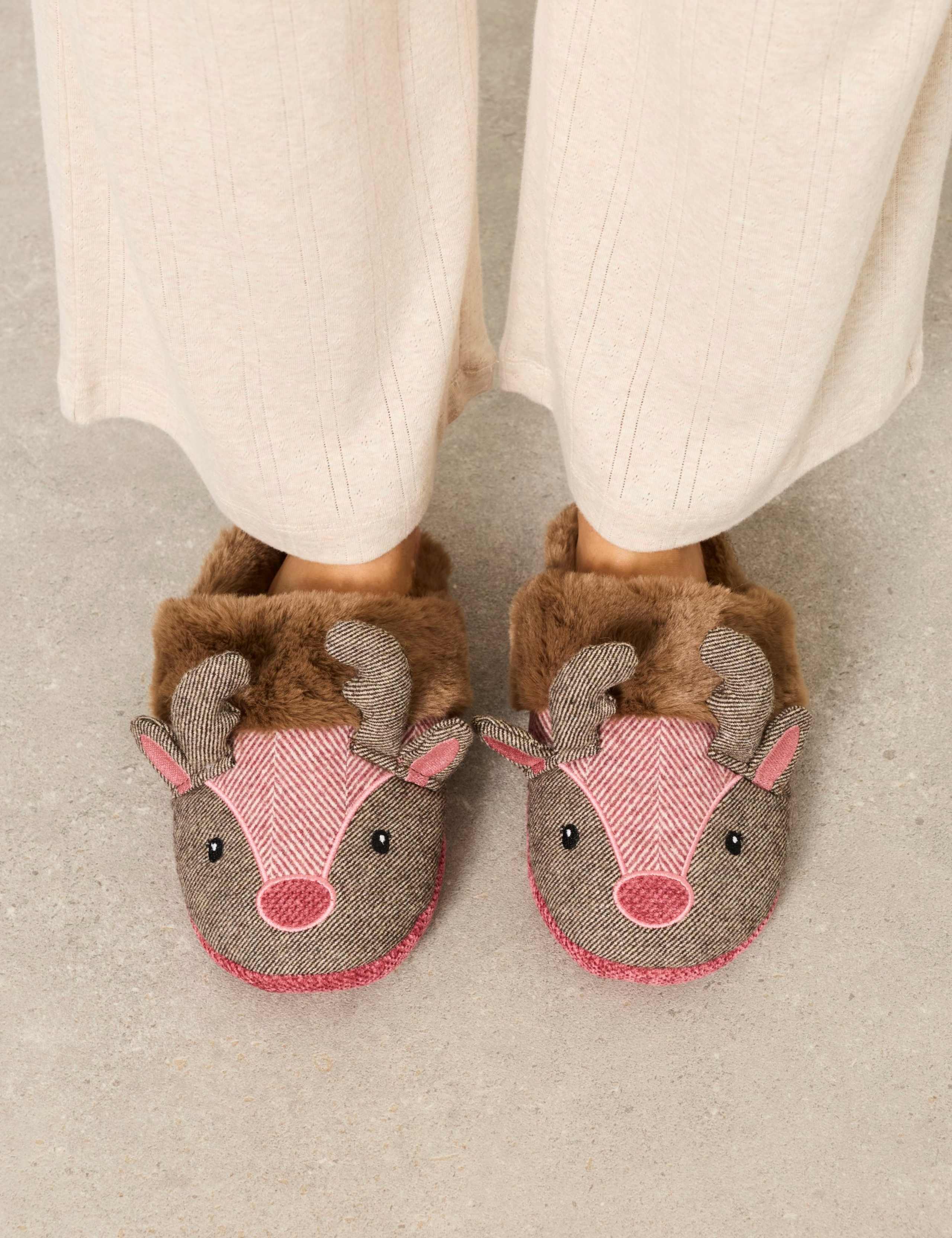 Reindeer Mule Slippers 3 of 5