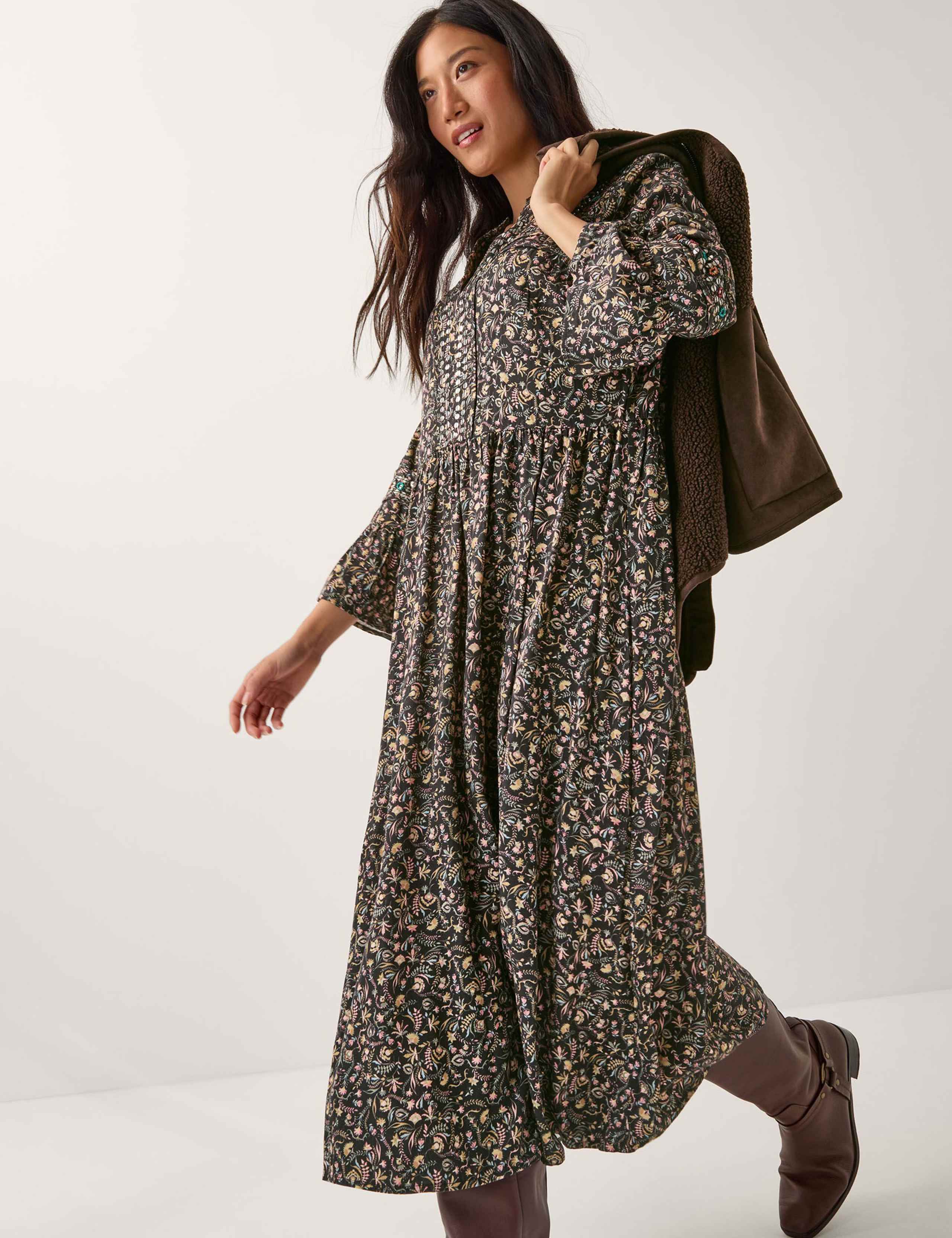 Floral Embellished V-Neck Midi Waisted Dress 4 of 5