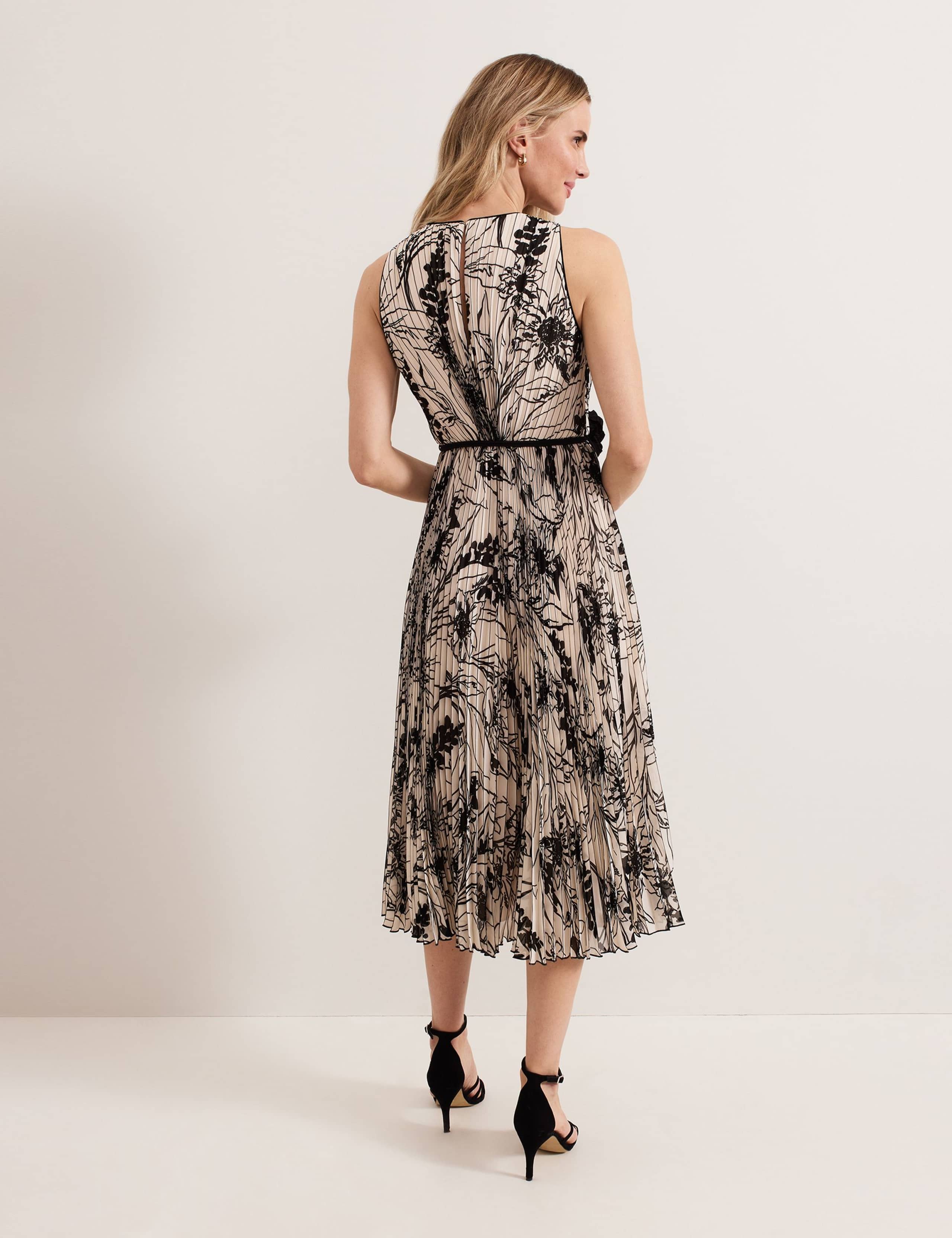 Printed Pleated Midi Skater Dress 4 of 7