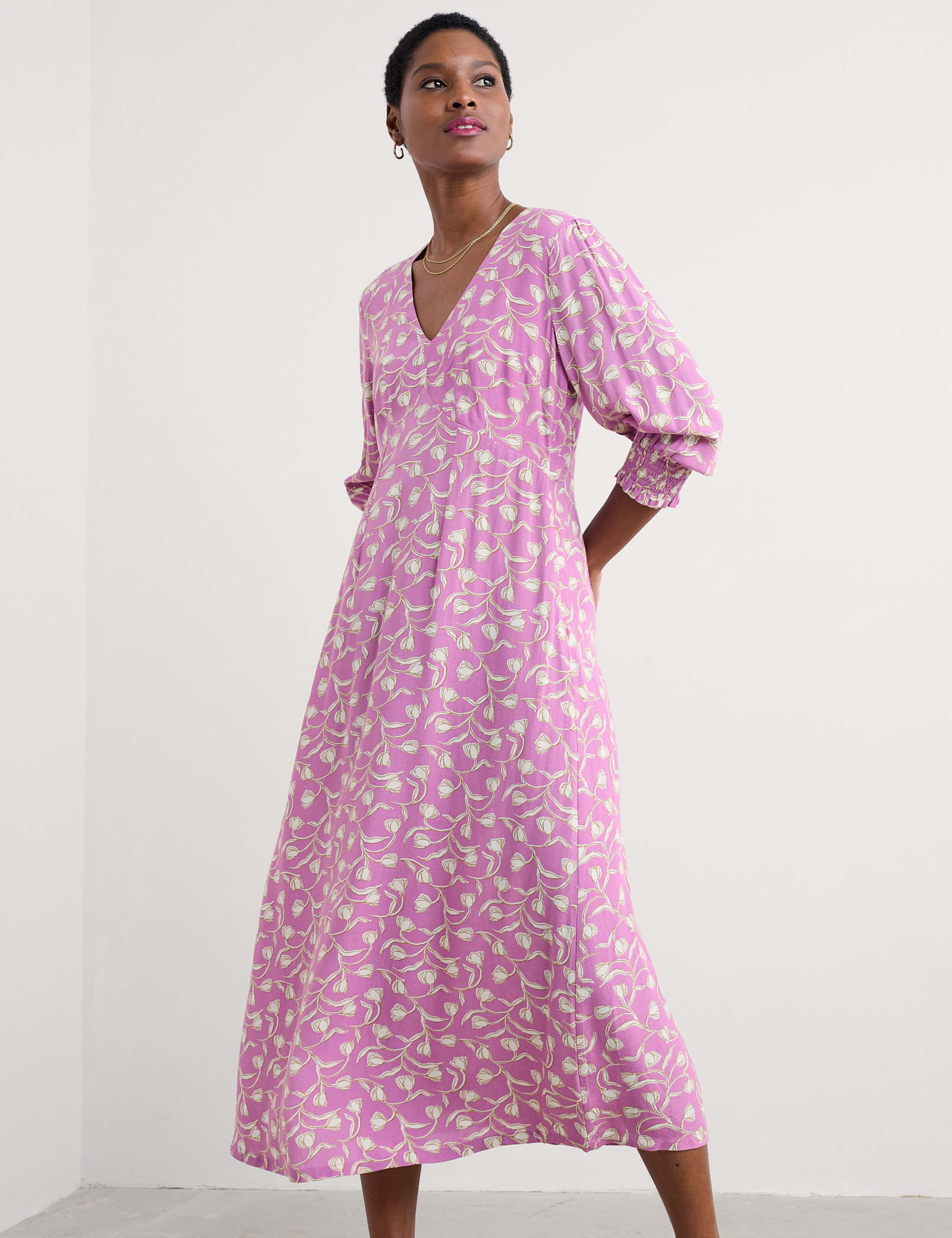 Floral V-Neck Blouson Sleeve Midaxi Waisted Dress 4 of 5