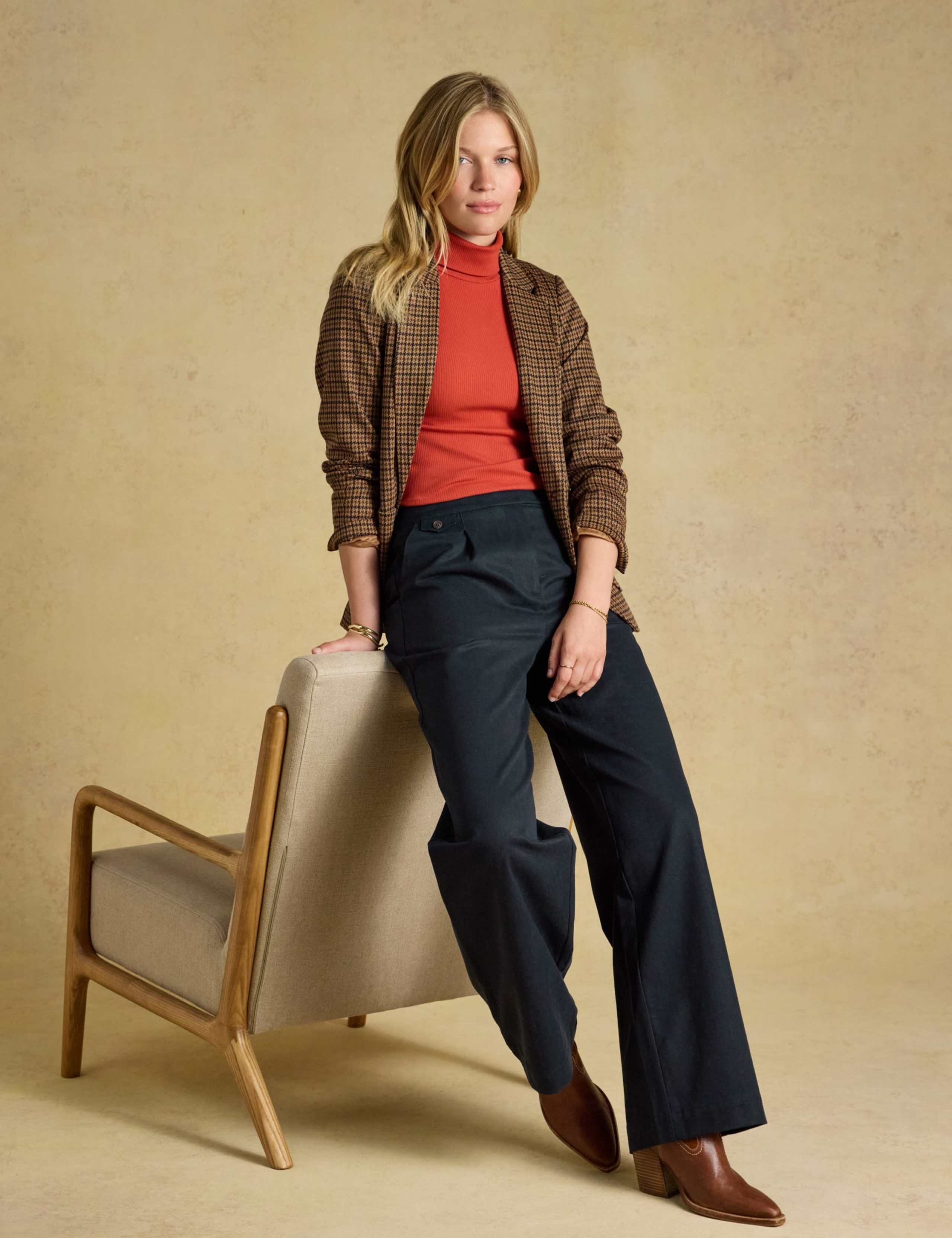 Cotton Blend Pleat Front Wide Leg Trousers 4 of 7