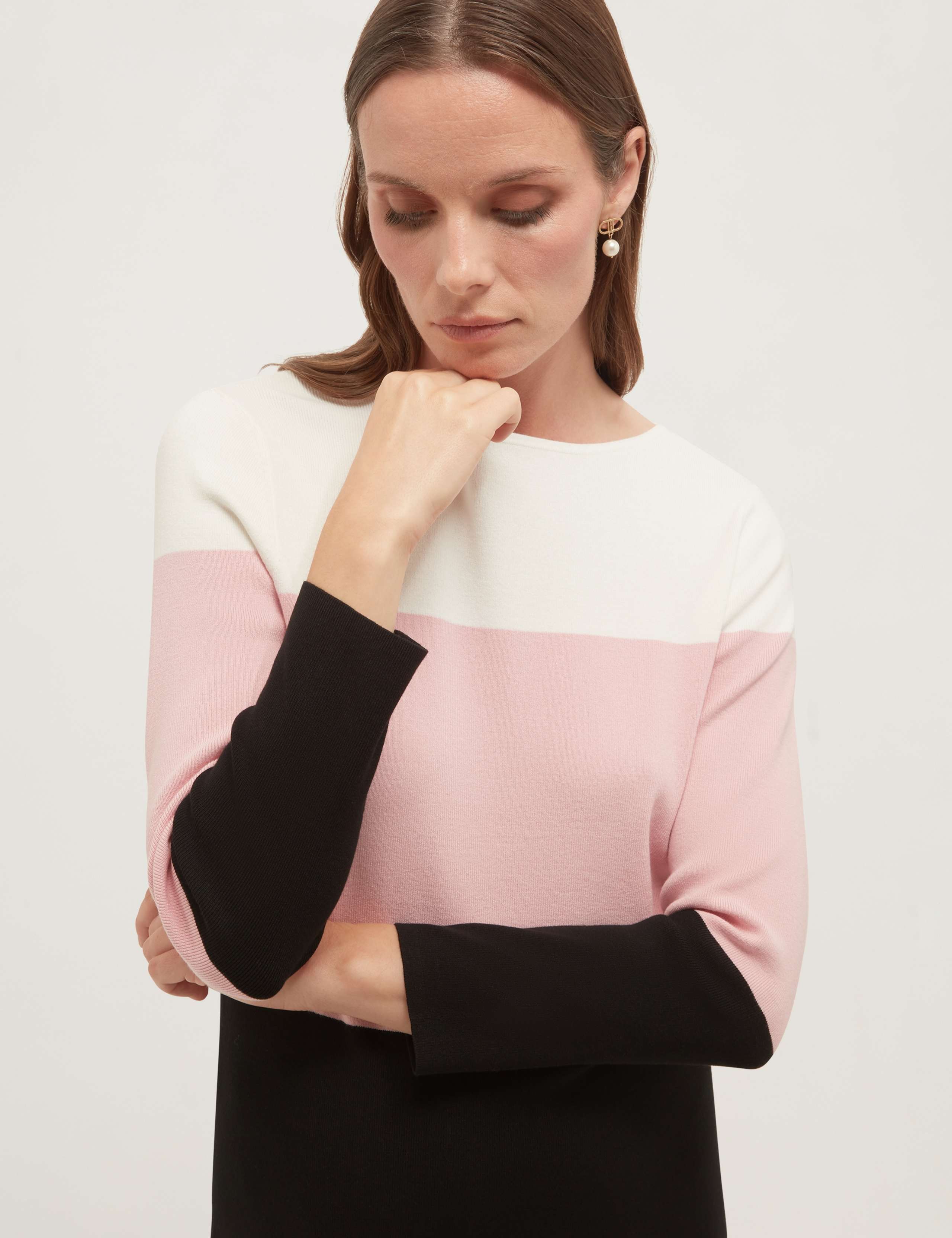 Colour Block Crew Neck Jumper 3 of 5