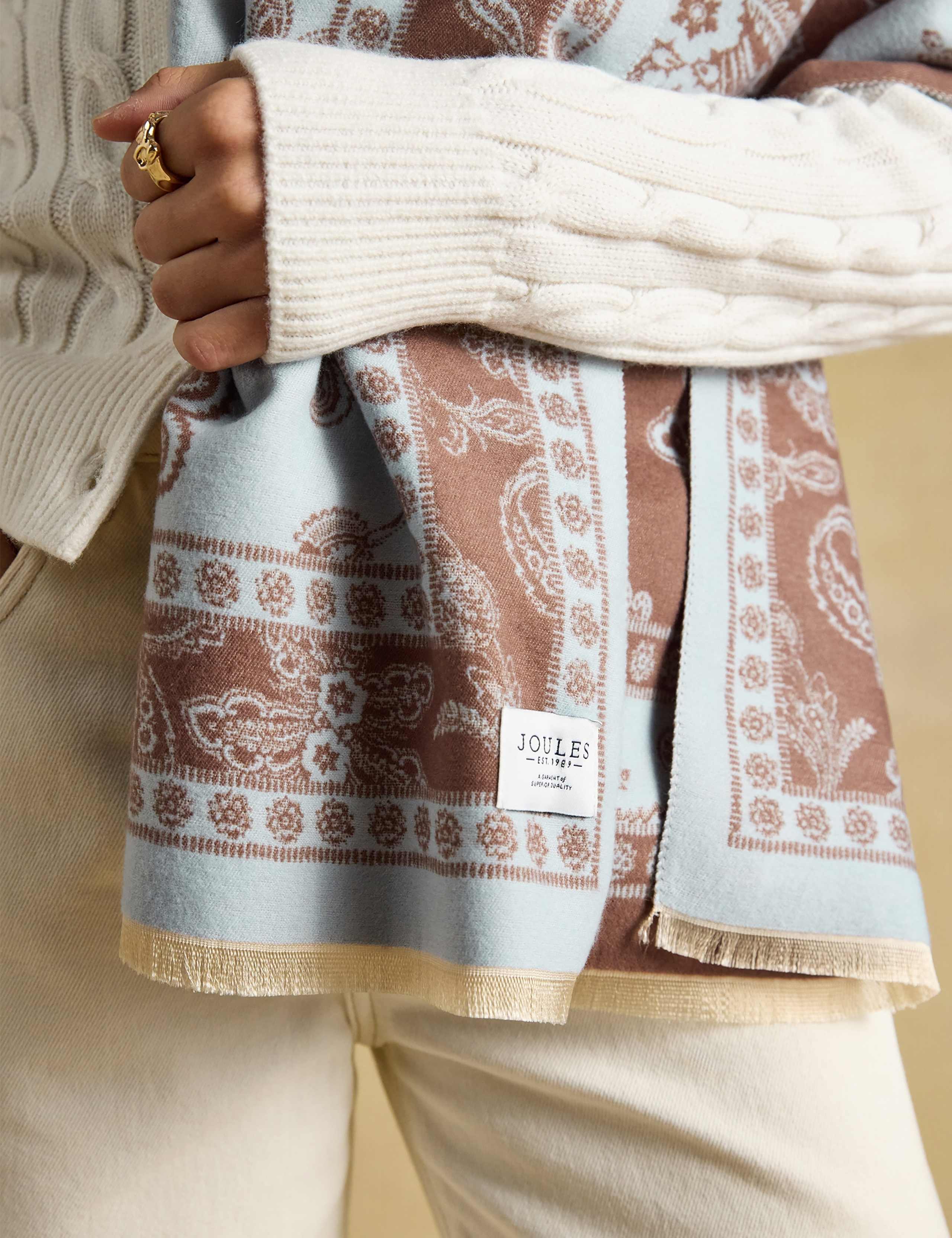 Jacquard Floral Scarf 3 of 7