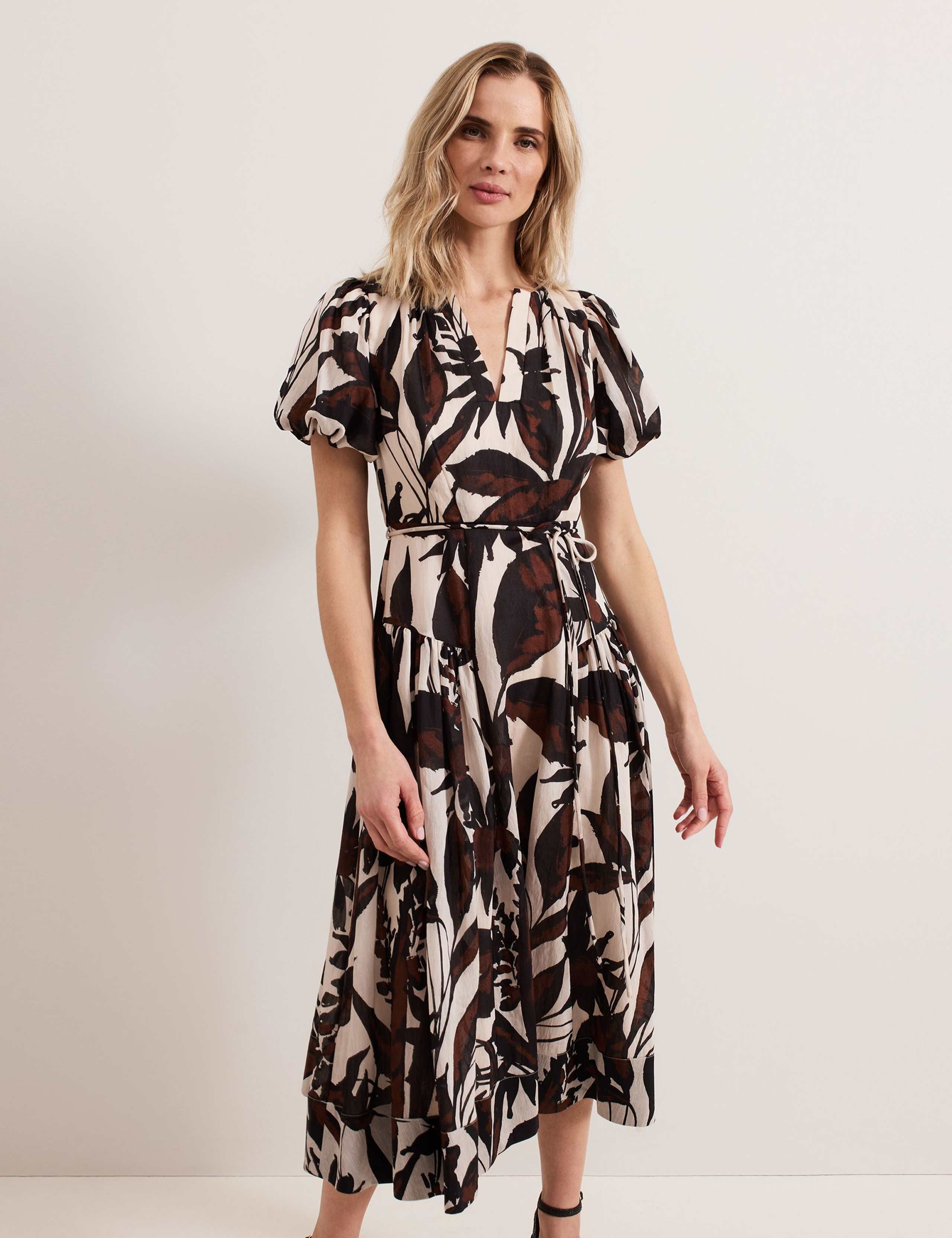 Lyocell Rich Printed V-Neck Midi Waisted Dress 5 of 8
