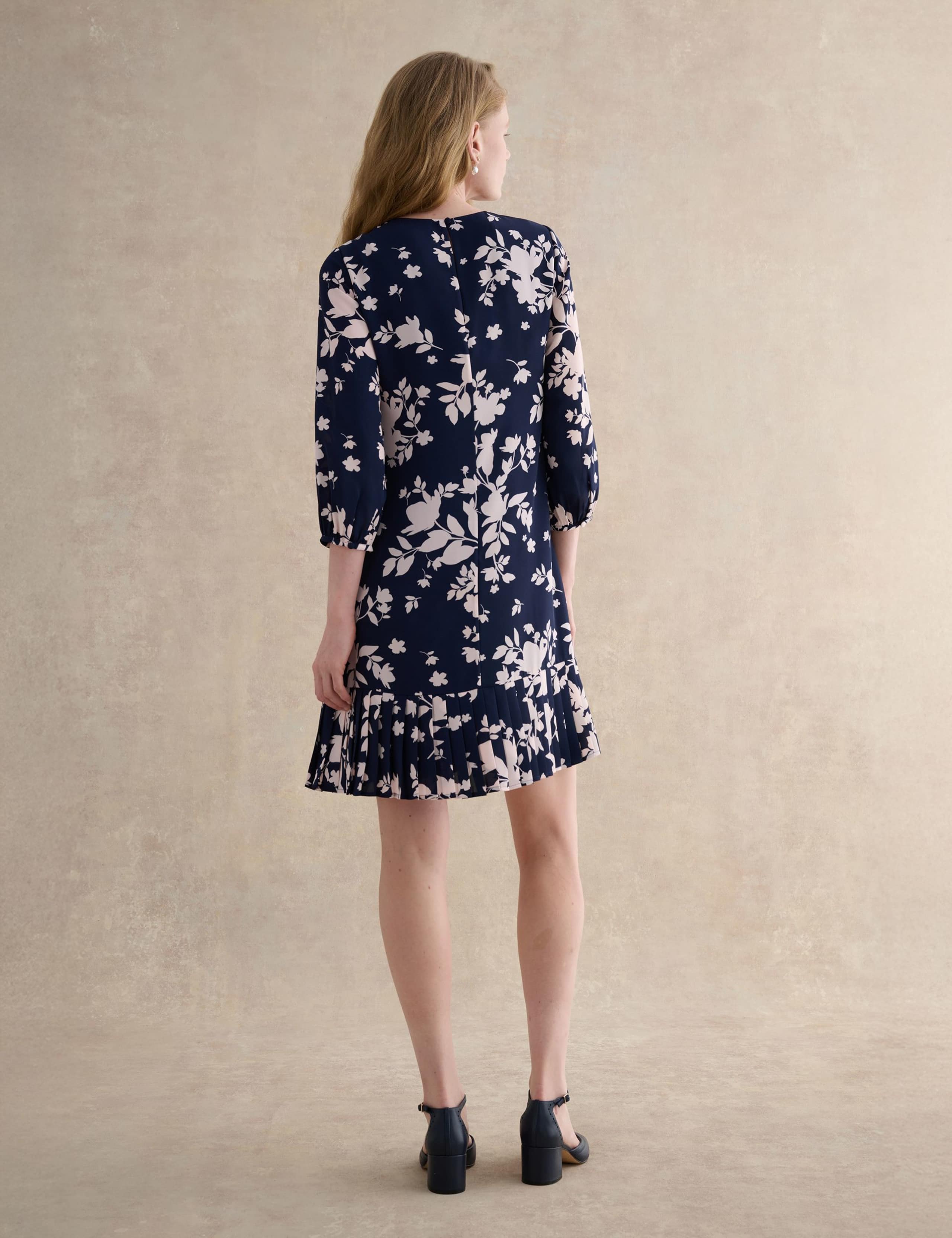 Floral Mini Shift Dress 3 of 5