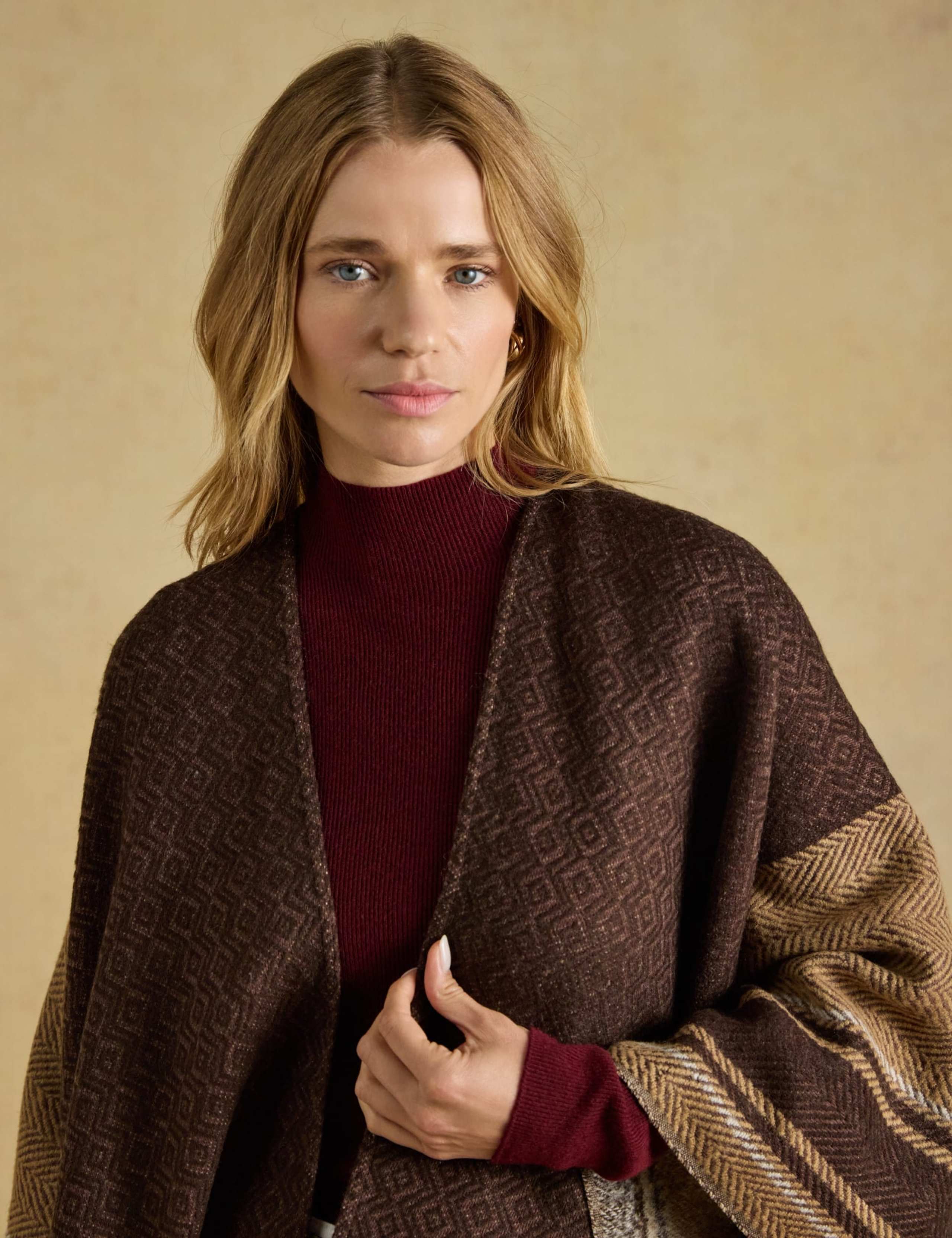 Jacquard Poncho 3 of 7