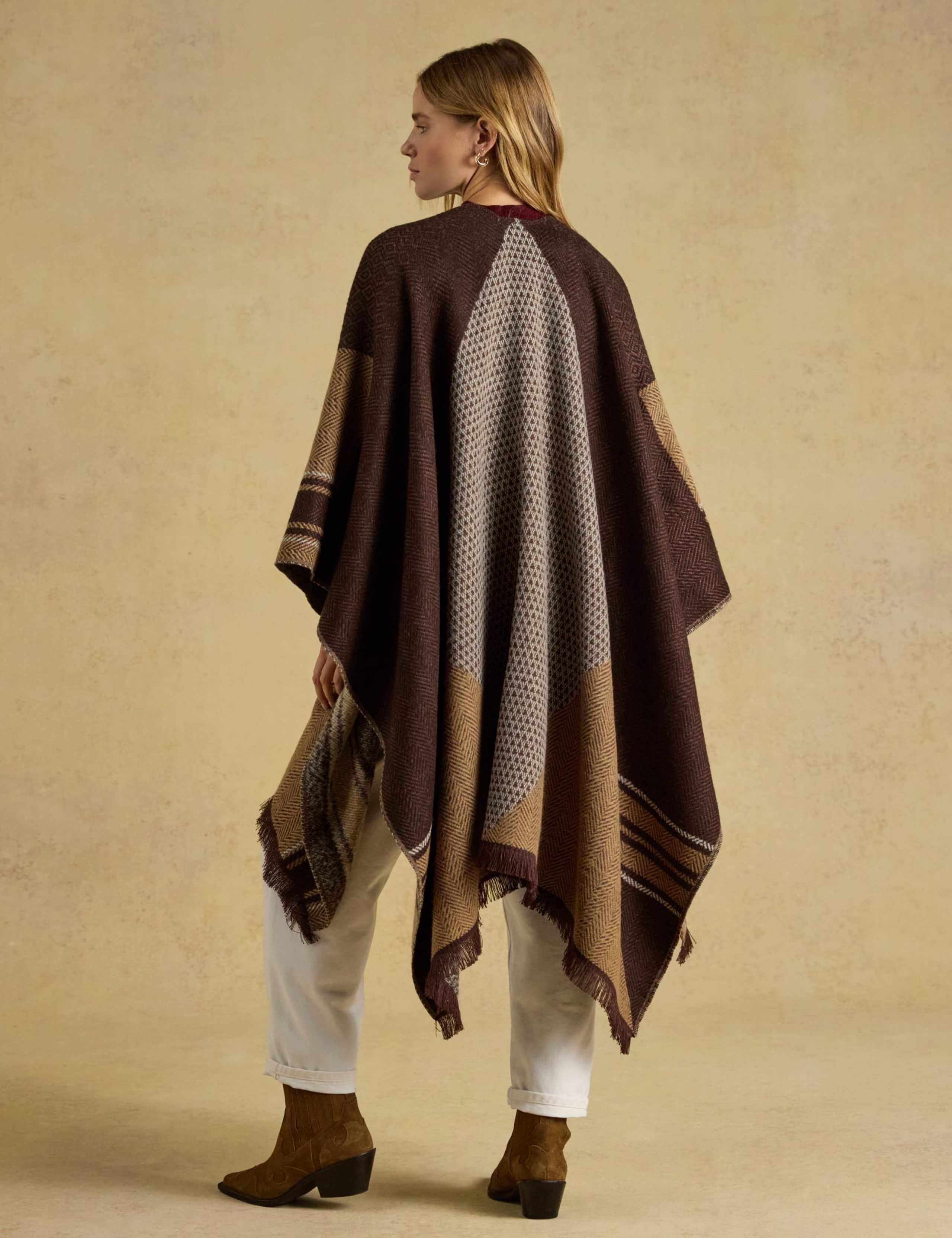 Jacquard Poncho 4 of 7