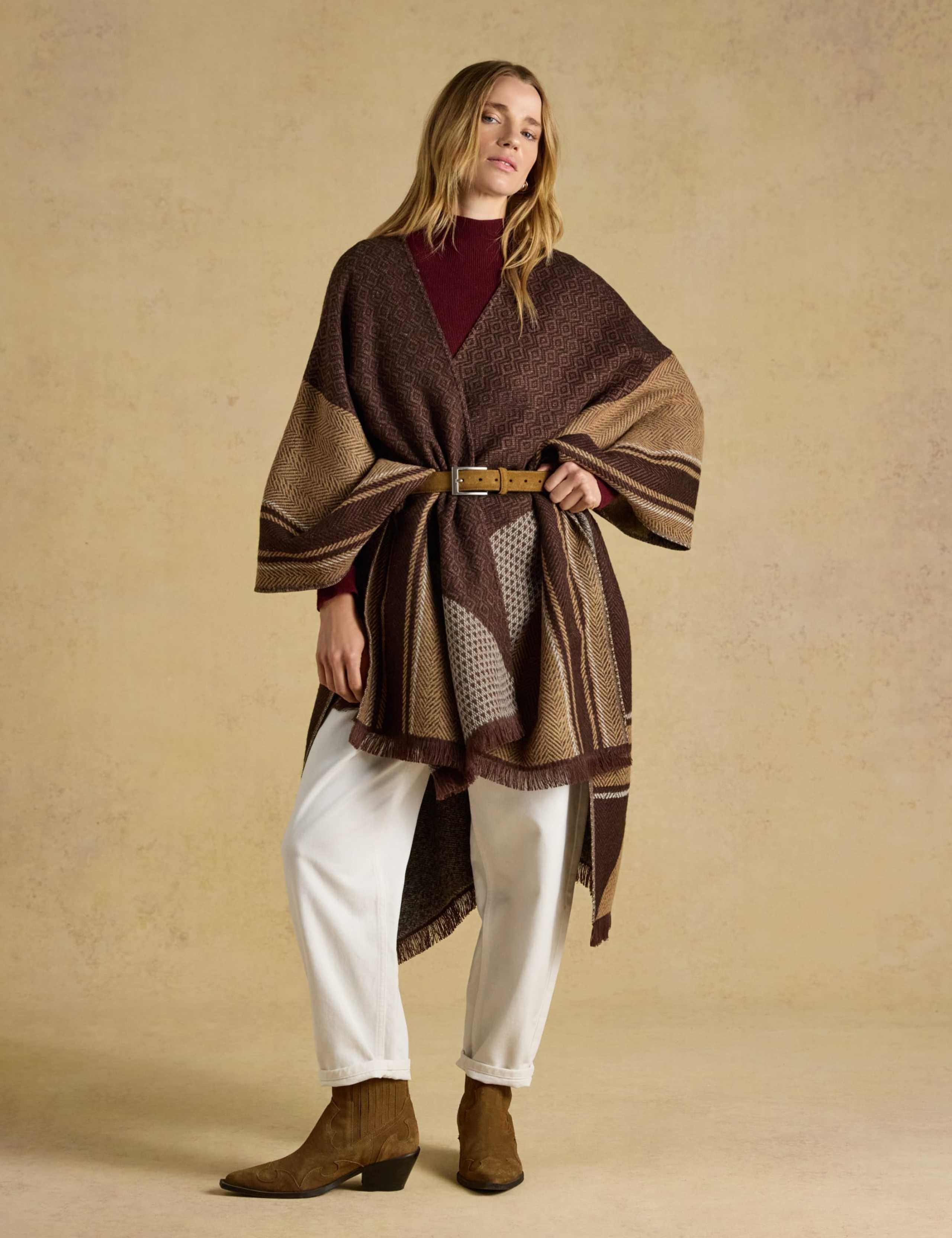 Jacquard Poncho 6 of 7