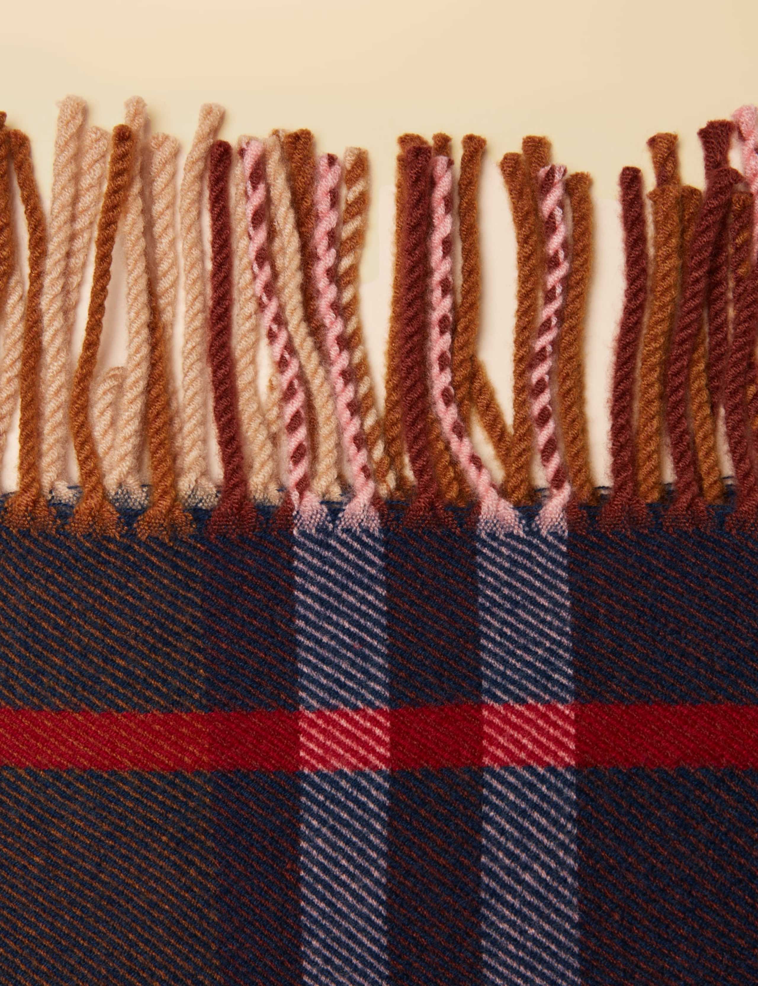 Woven Checked Fringed Scarf 3 of 4