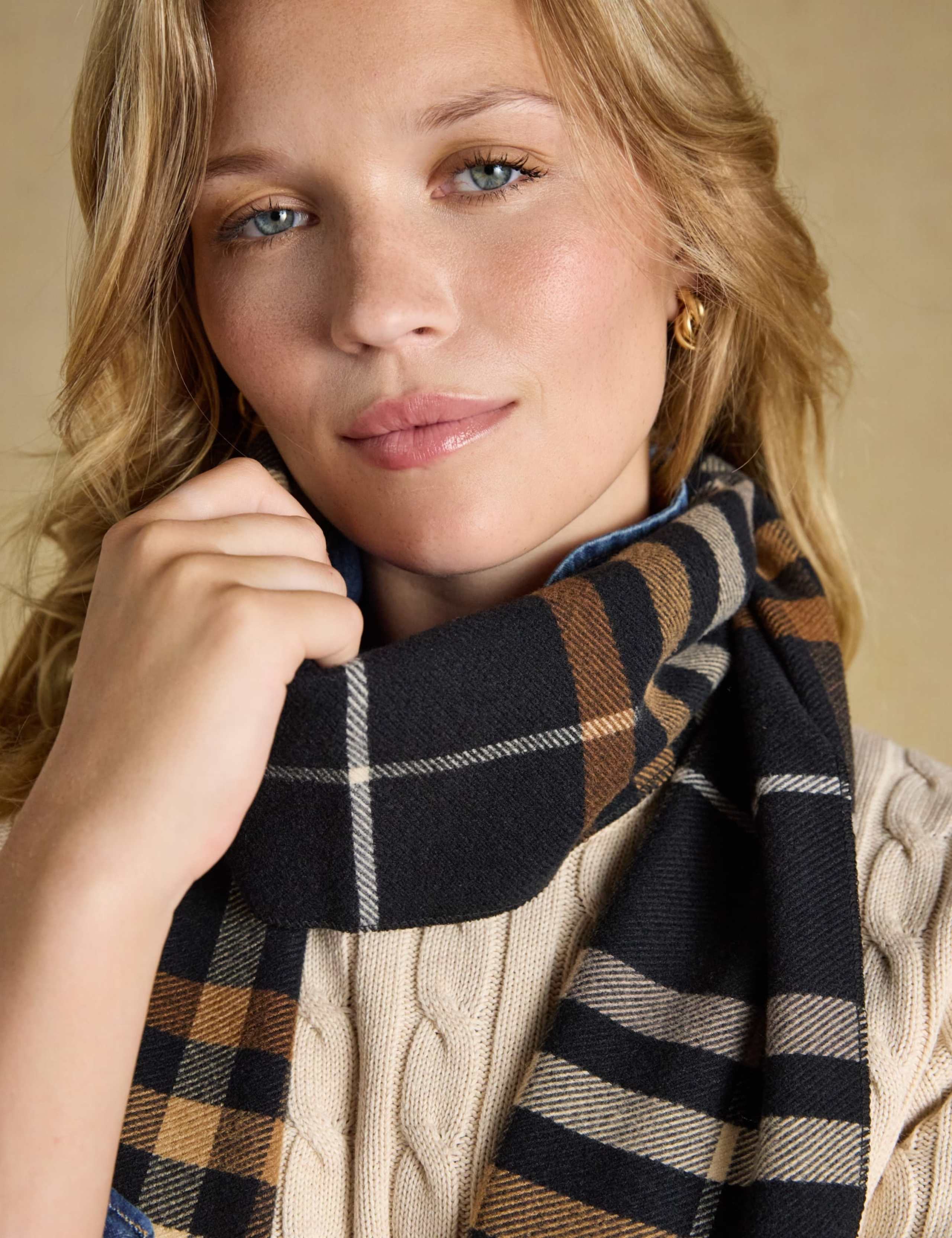 Woven Checked Tassel Scarf 5 of 6