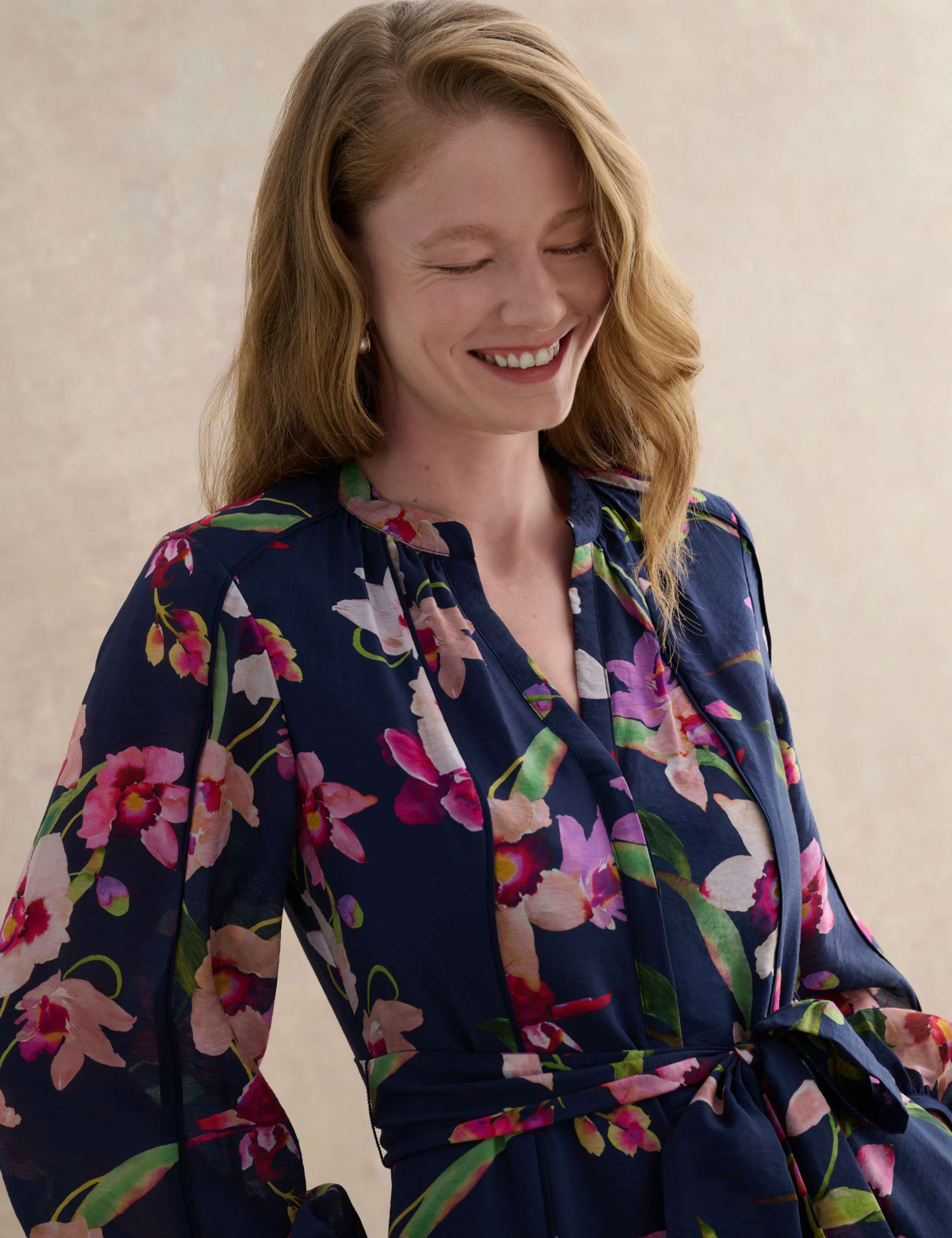 Lyocell Rich Floral V-Neck Midi Dress 5 of 5