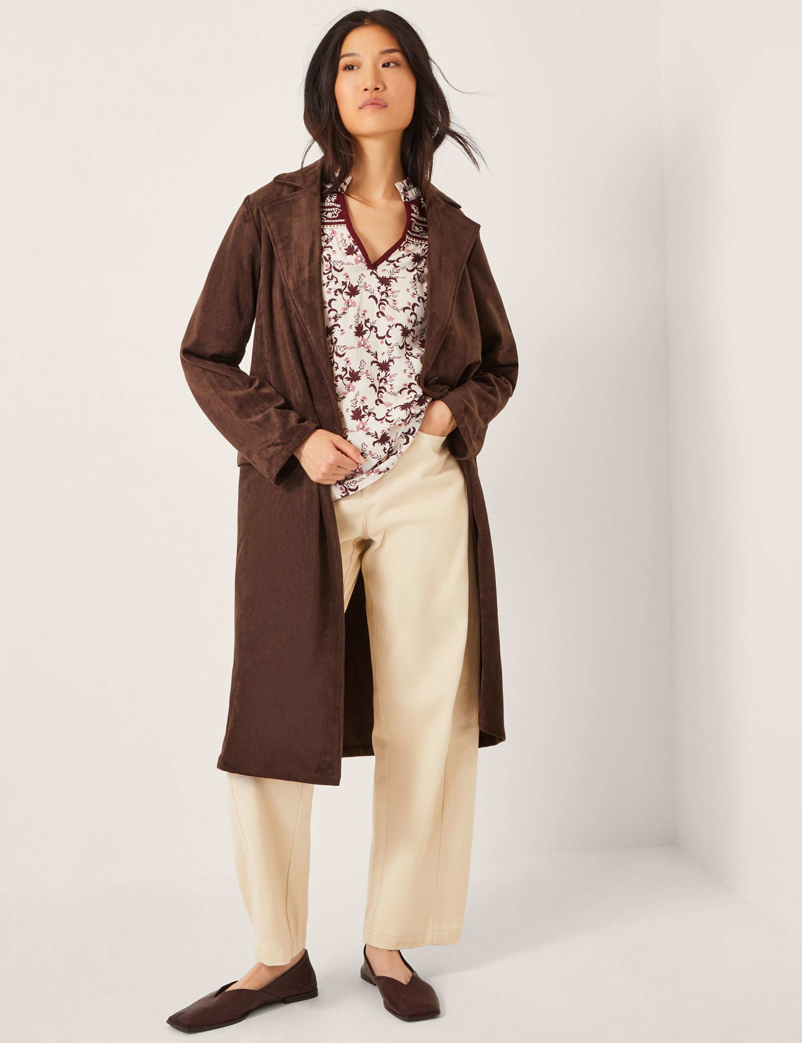Printed V-Neck Relaxed Blouse 2 of 4