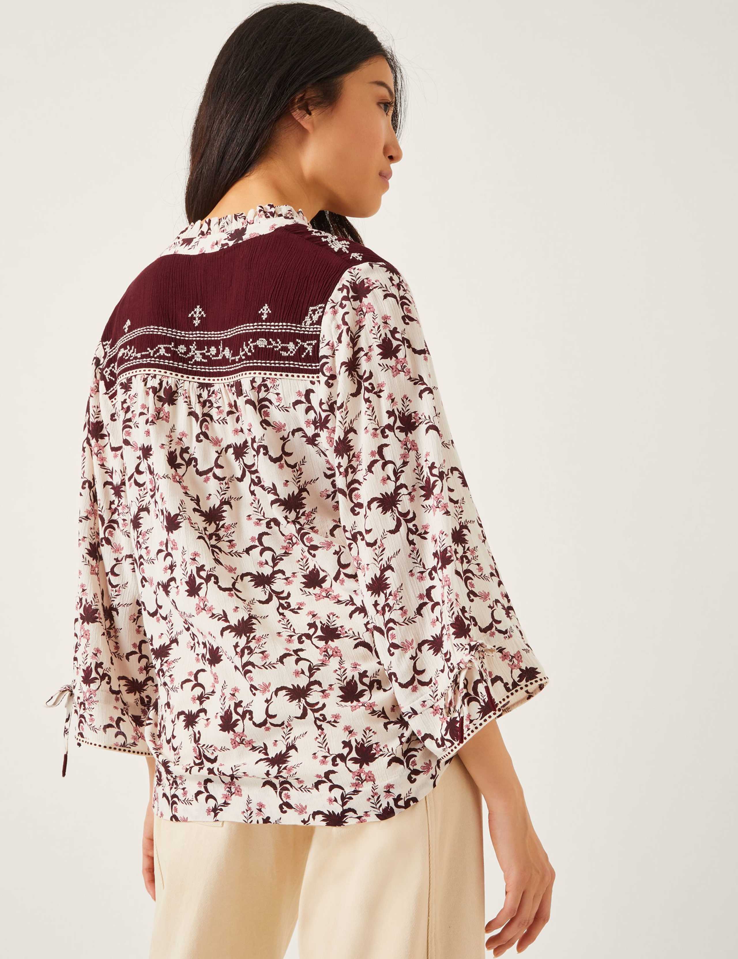 Printed V-Neck Relaxed Blouse 3 of 4