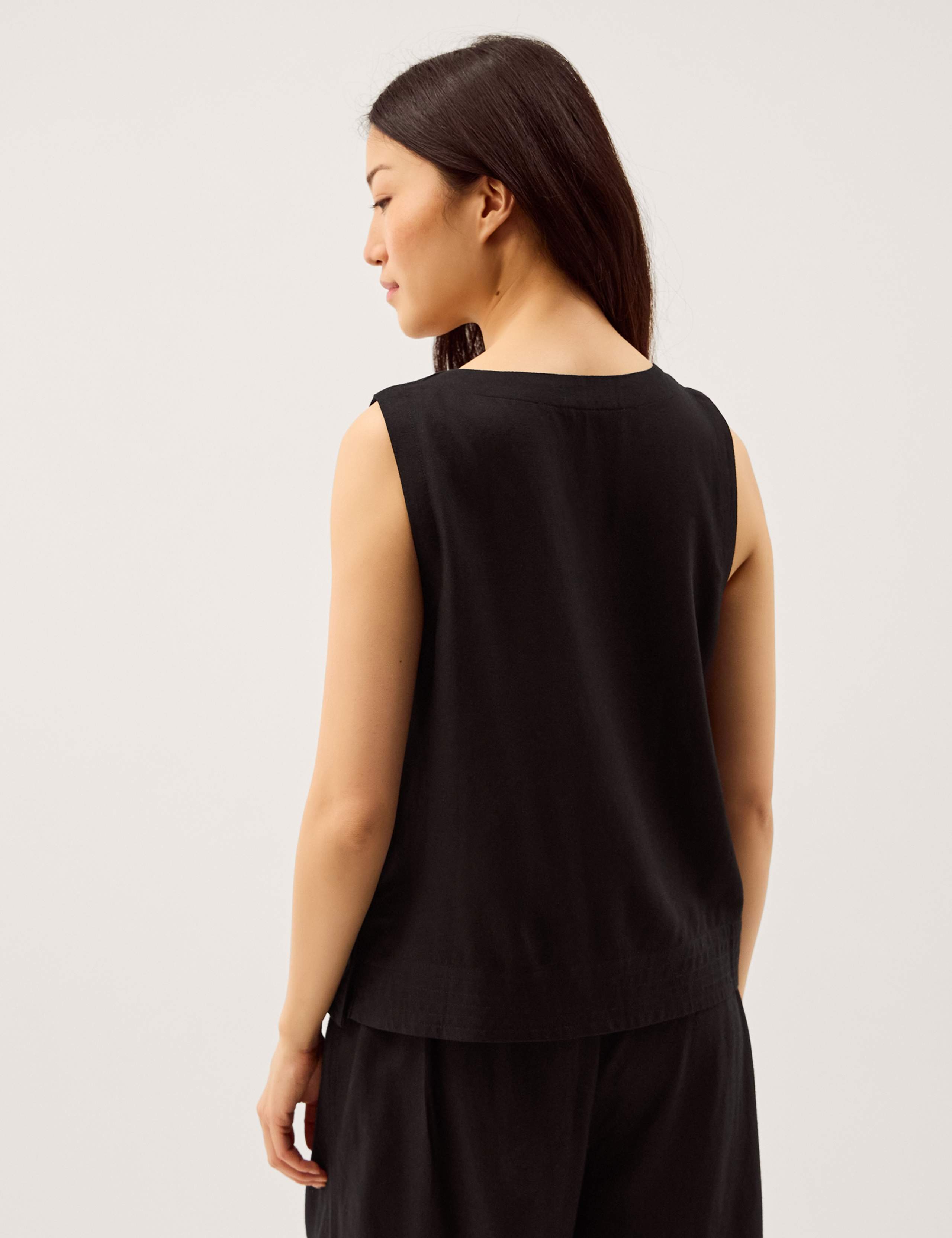 Tank Top with Linen 5 of 5