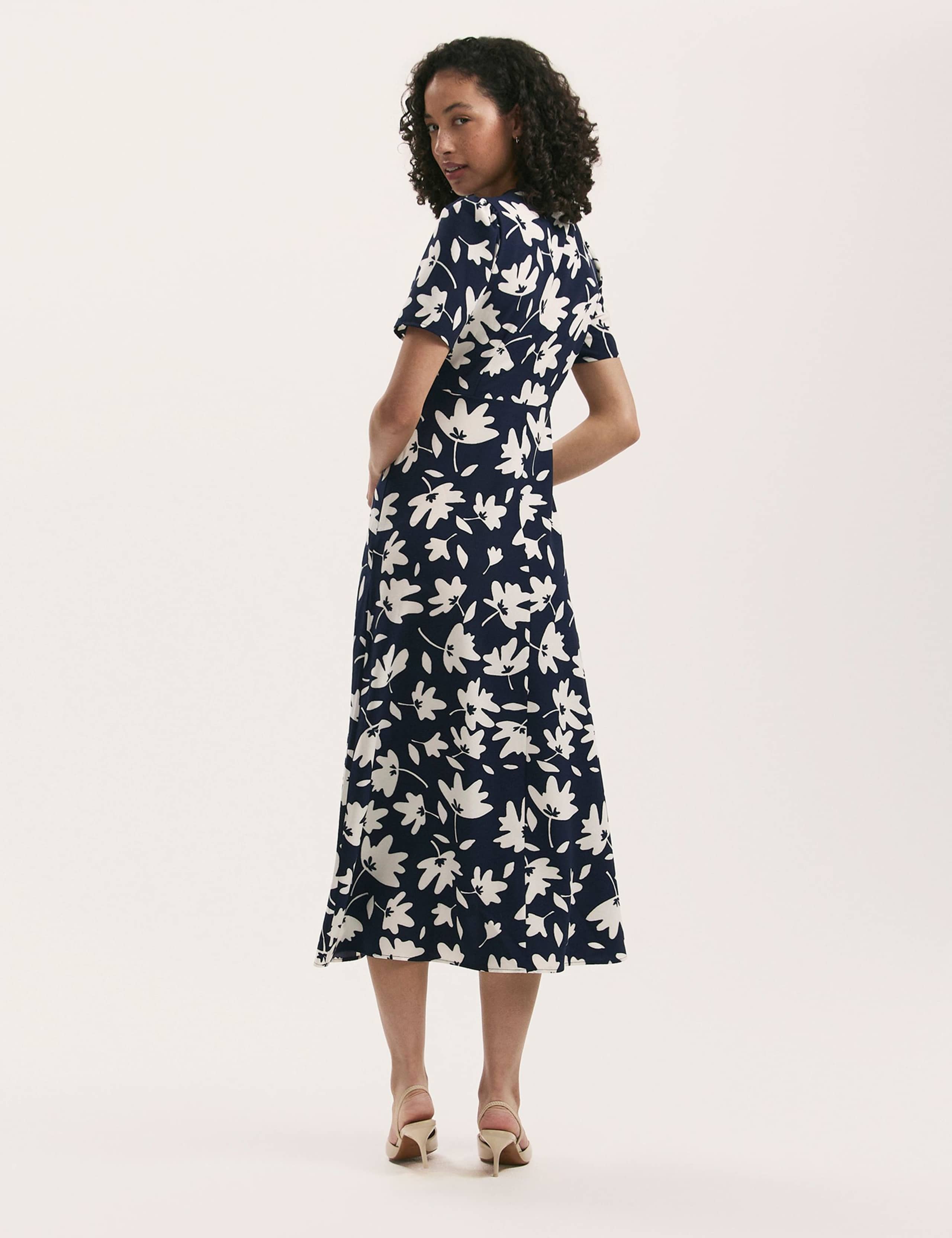 Printed Round Neck Midi Tea Dress 2 of 4