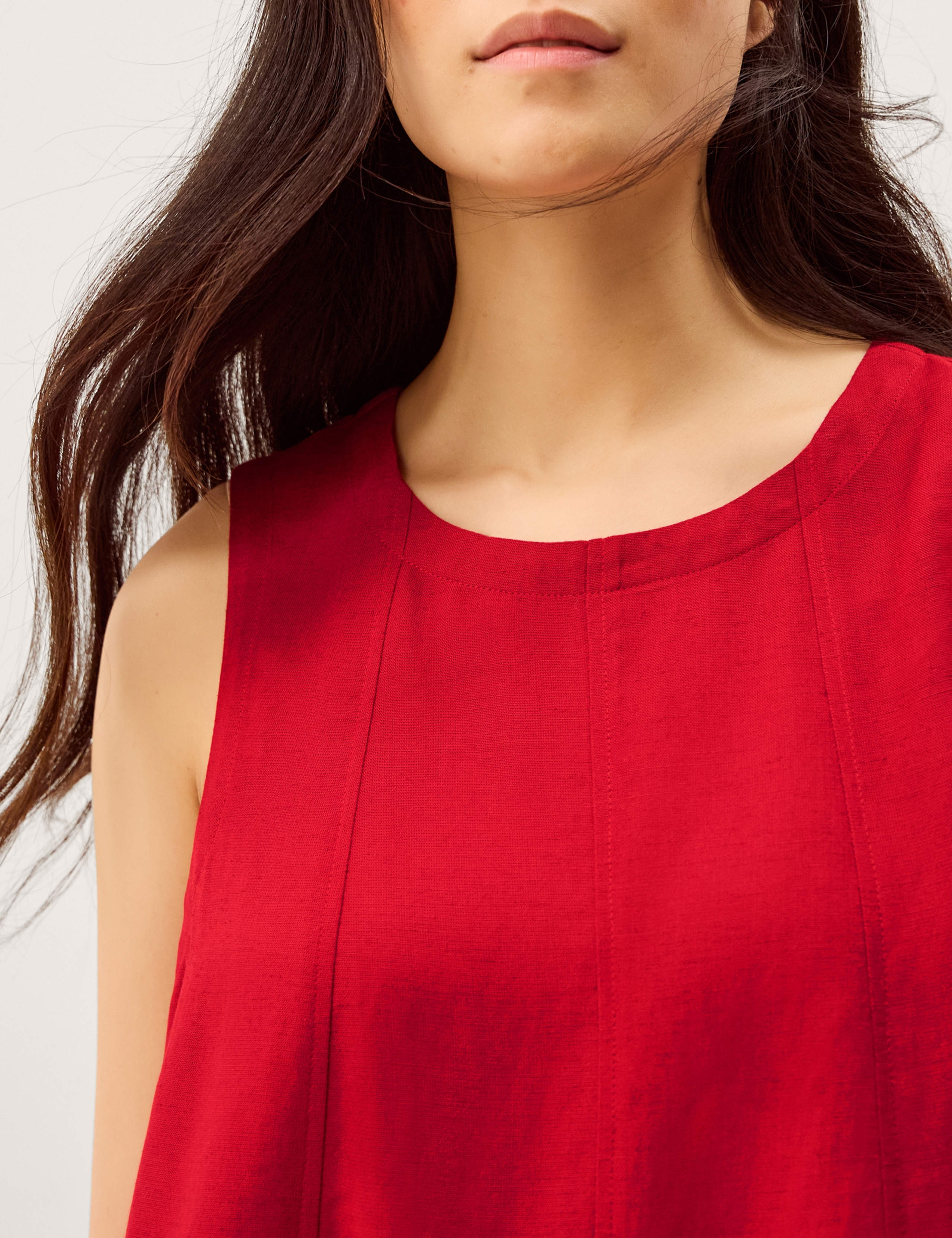 Round Neck Vest Top with Linen 4 of 5