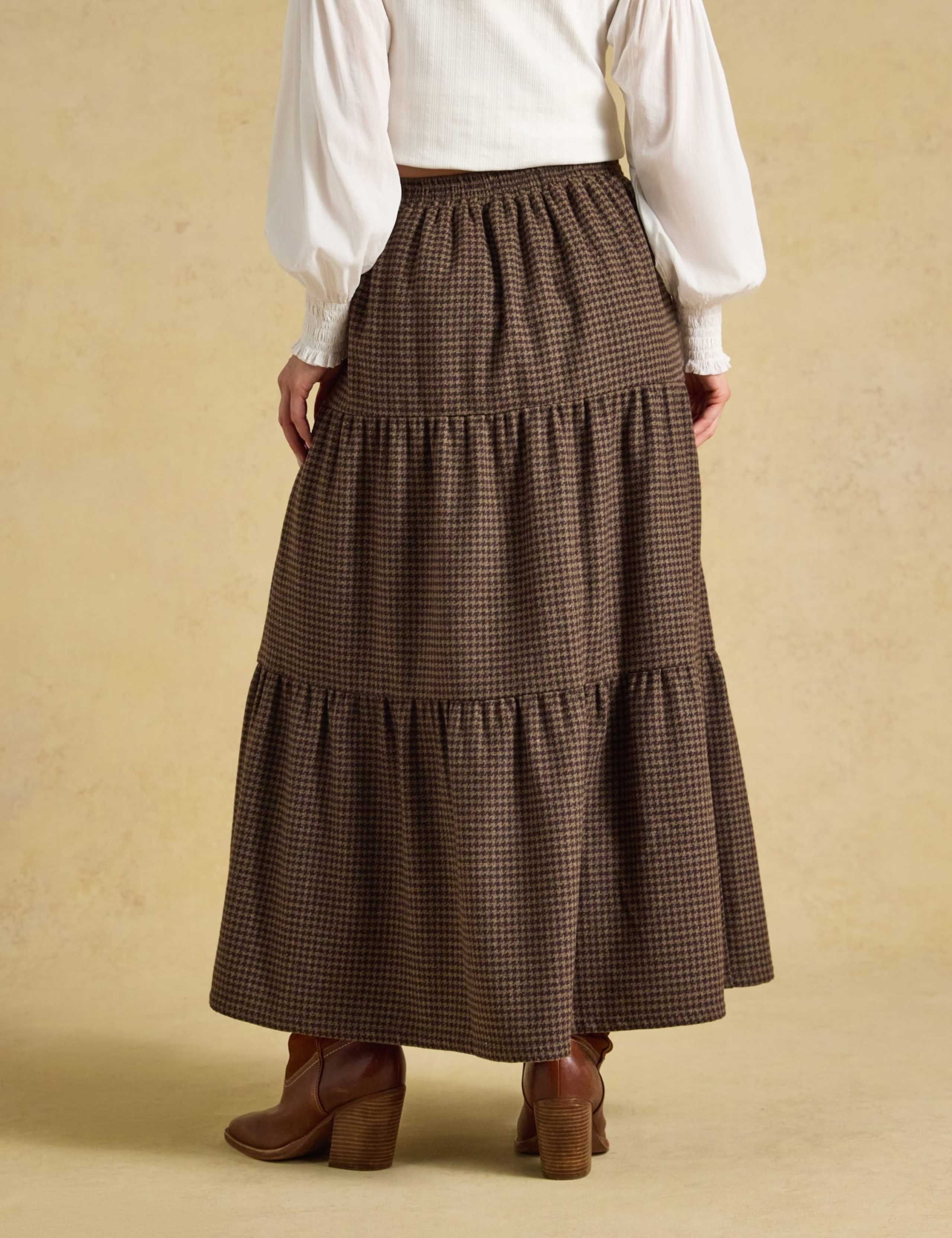 Houndstooth Tiered Maxi Skirt 3 of 6