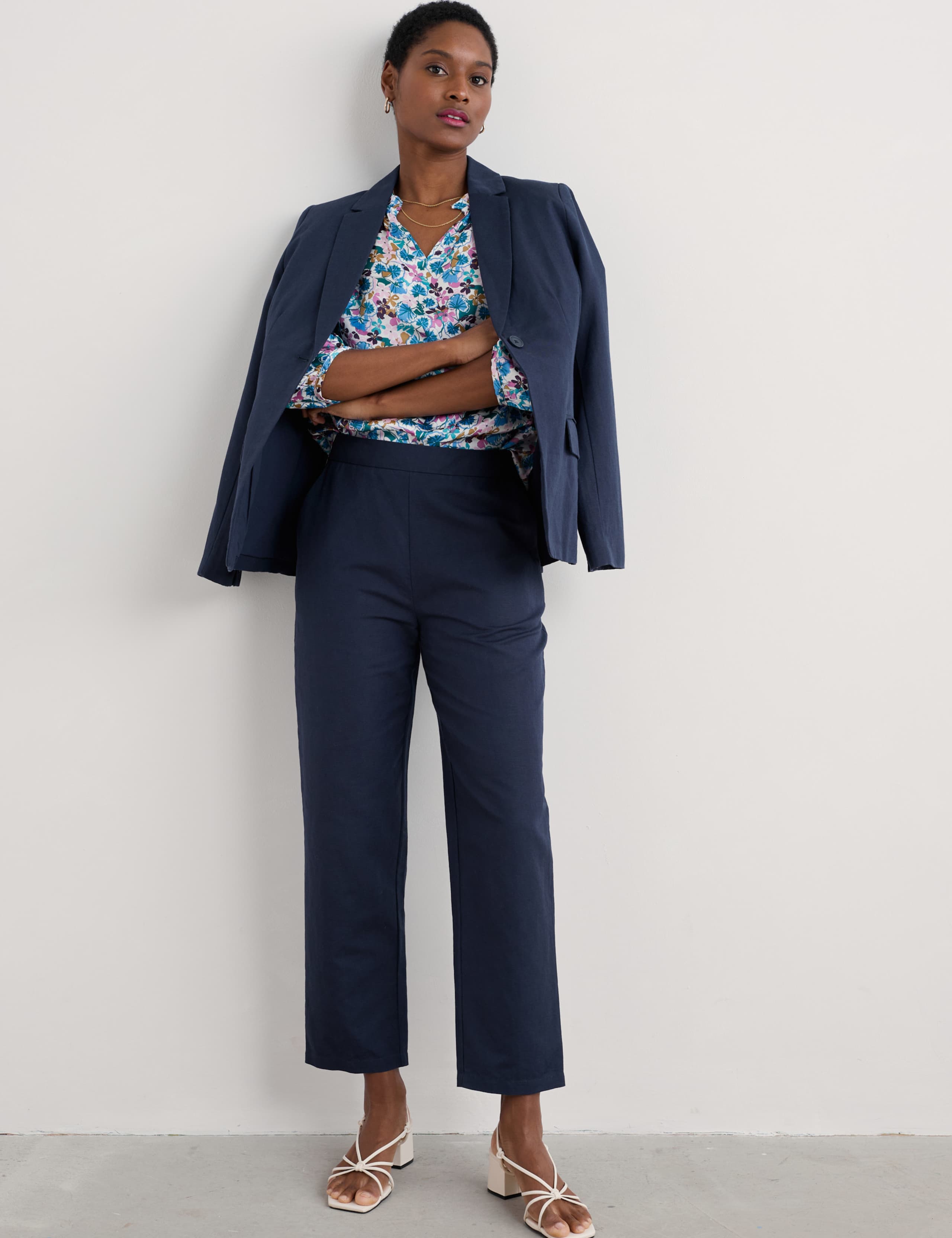 Floral Notch Neck Blouse 3 of 4