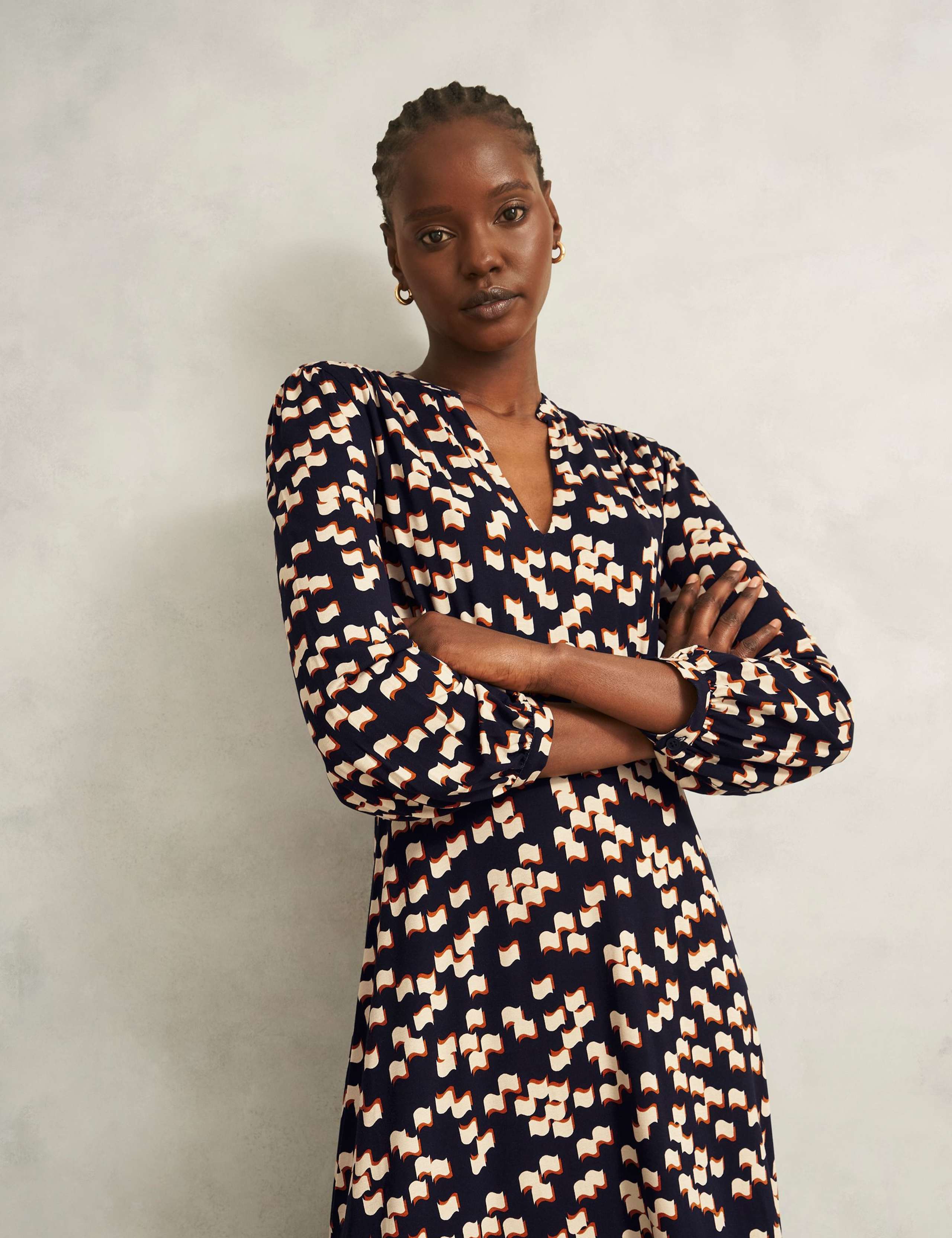Jersey Geometric Notch Neck Midi Dress 5 of 6