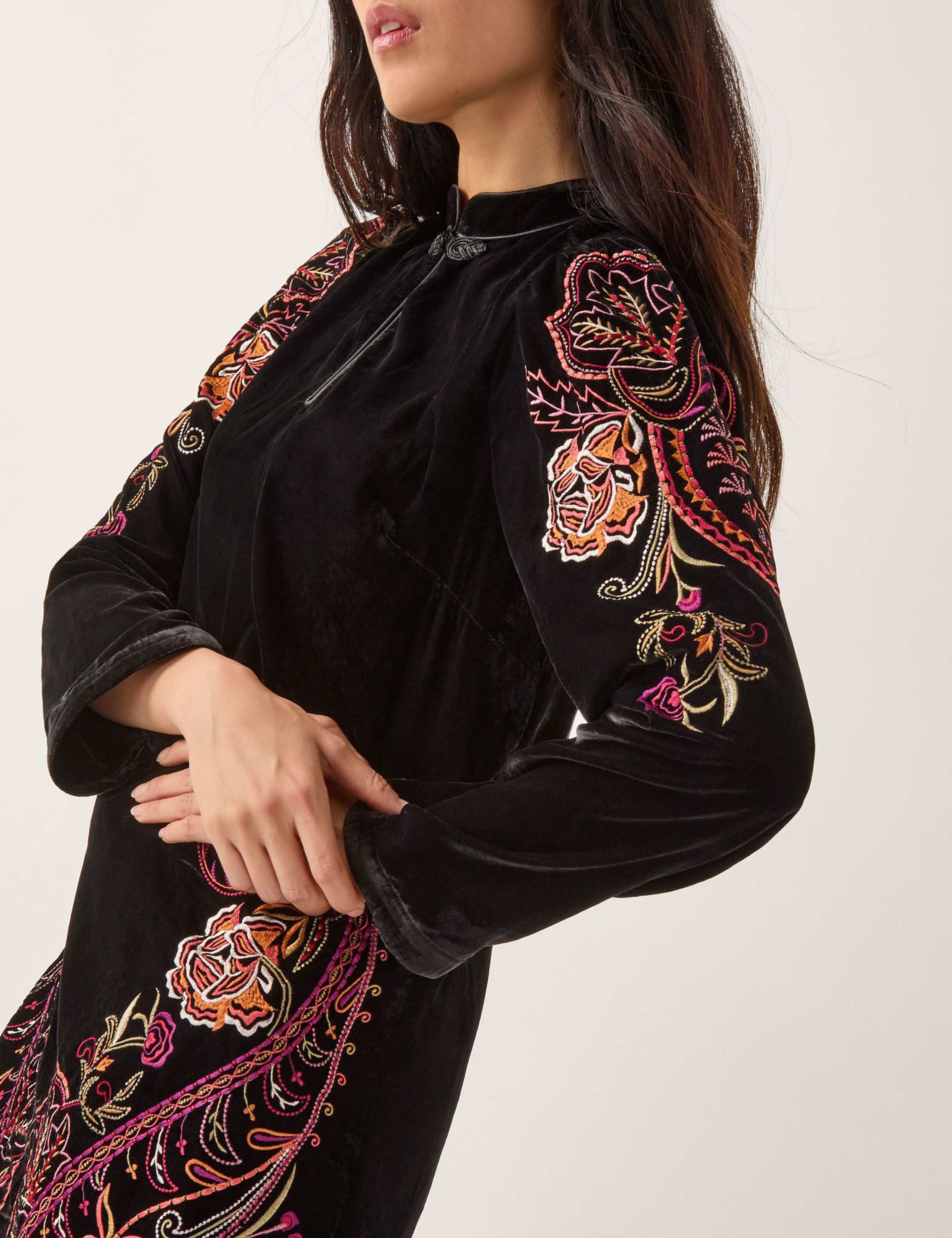 Embroidered Tunic 4 of 5