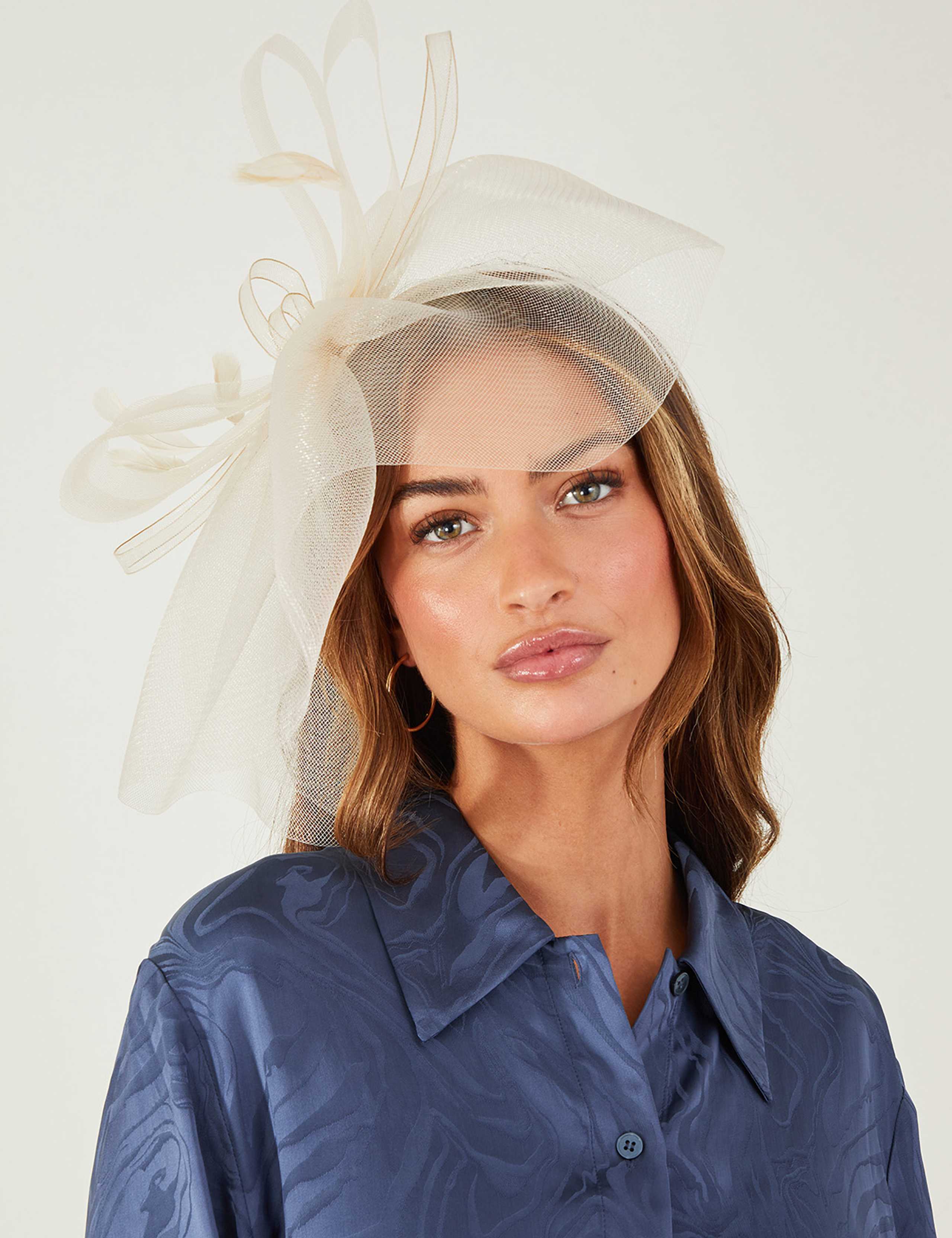 Bow Fascinator 2 of 5