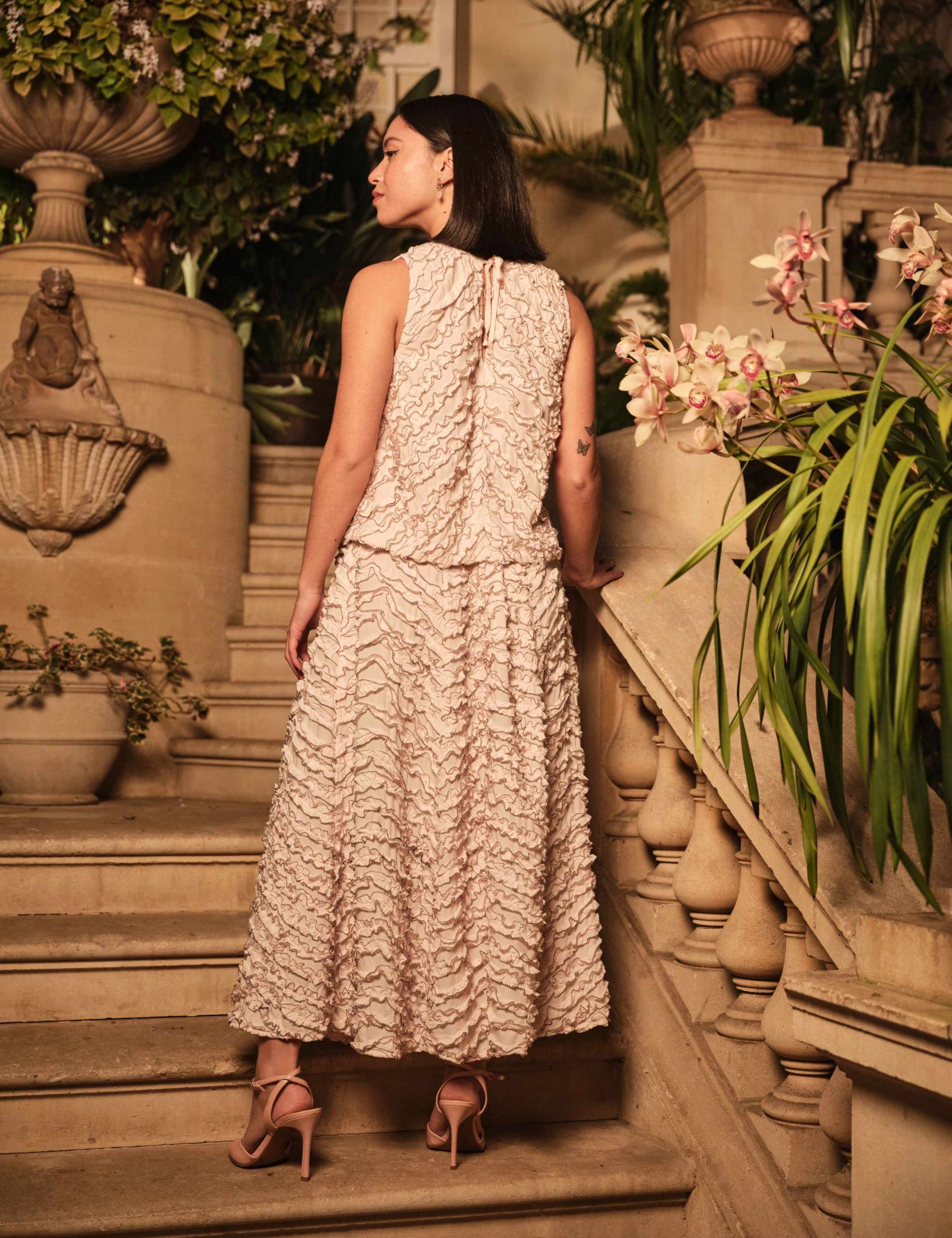 Textured Midi A-Line Skirt 3 of 5