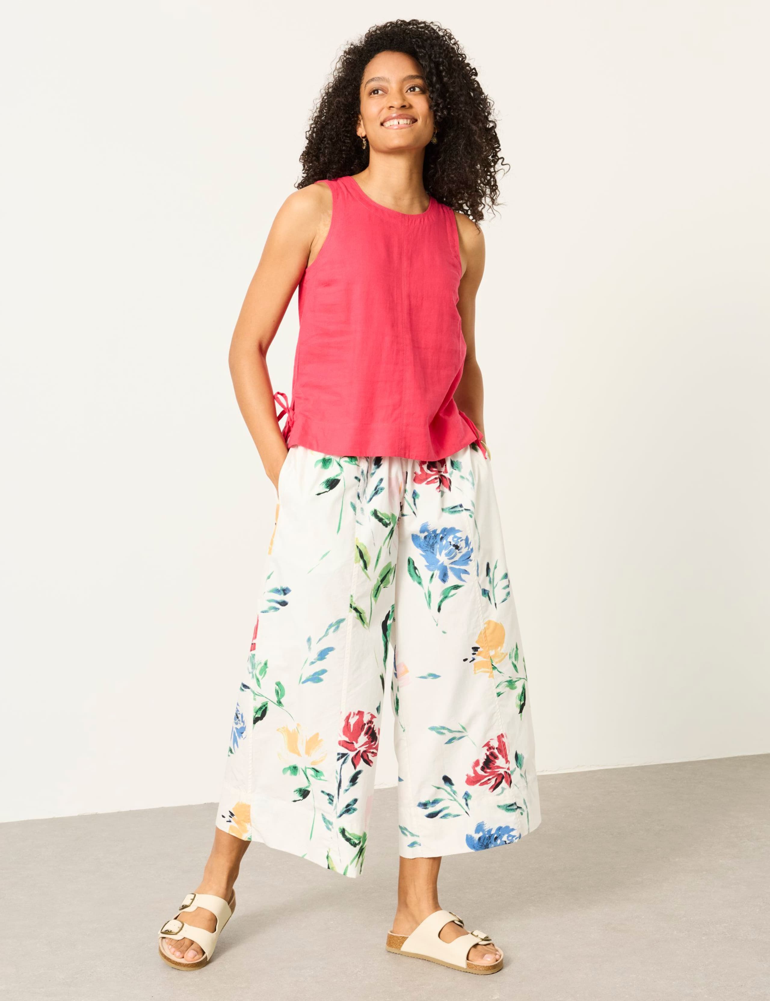Floral Wide Leg Cropped Trousers 4 of 7