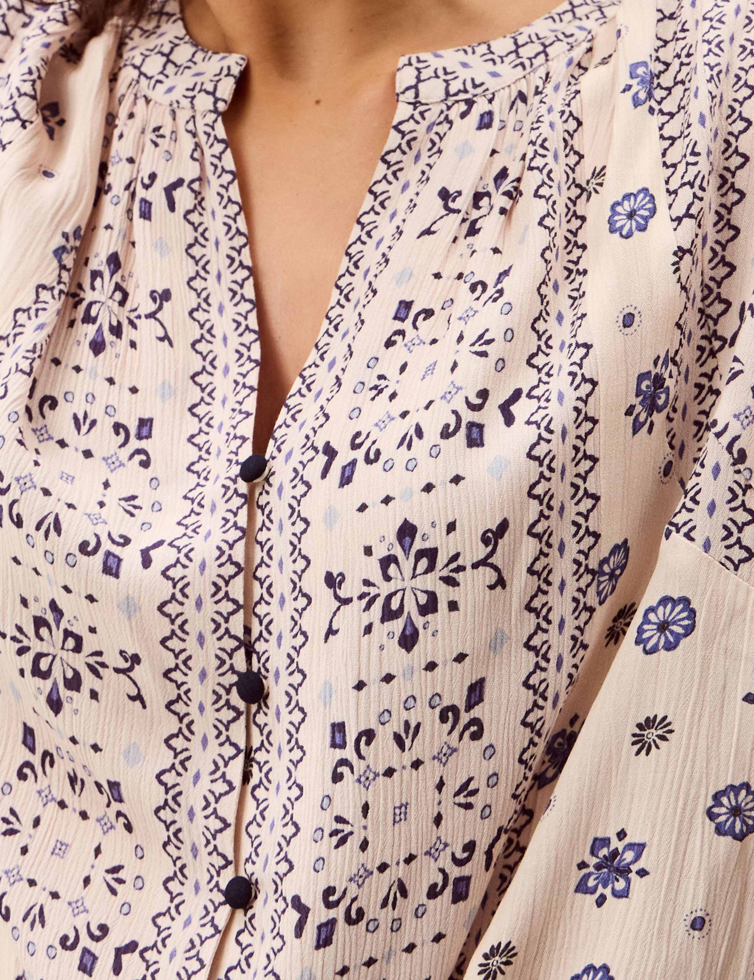 Printed V-Neck Top 3 of 5