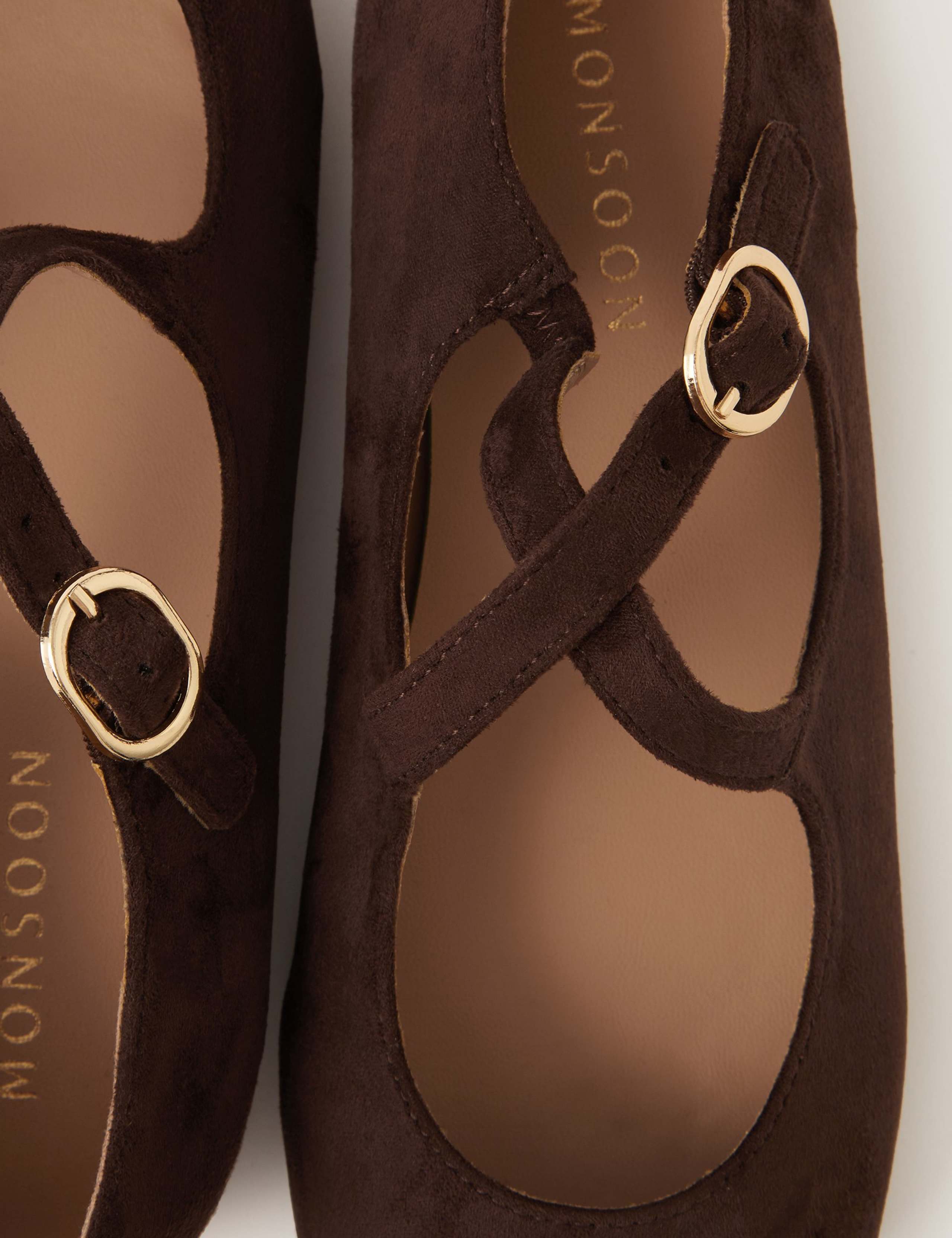 Suede Flat Pumps 3 of 3