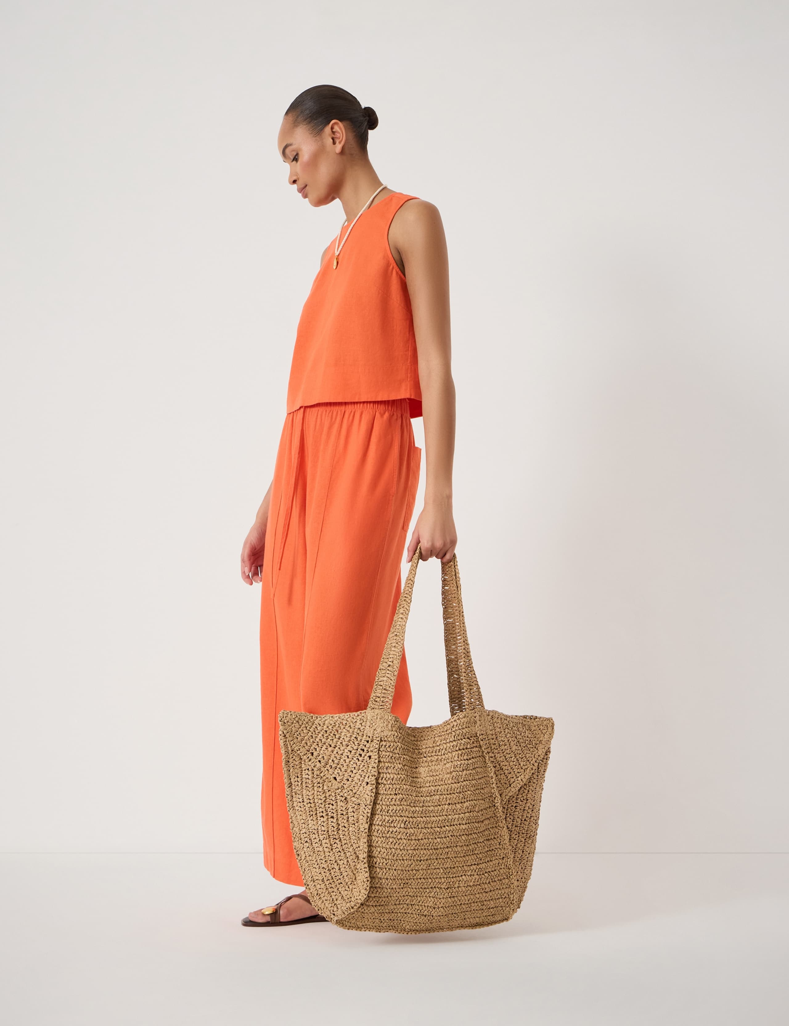 Raffia Tote Bag 3 of 7