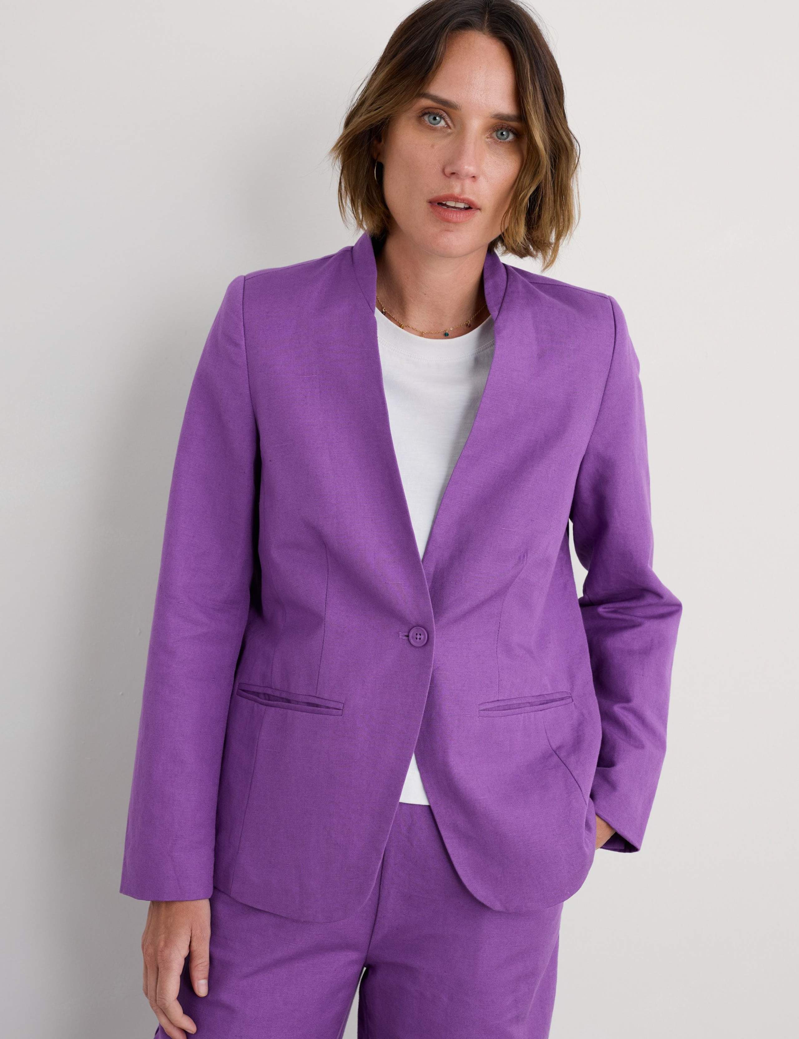 Linen Blend Slim Single Breasted Blazer 4 of 5