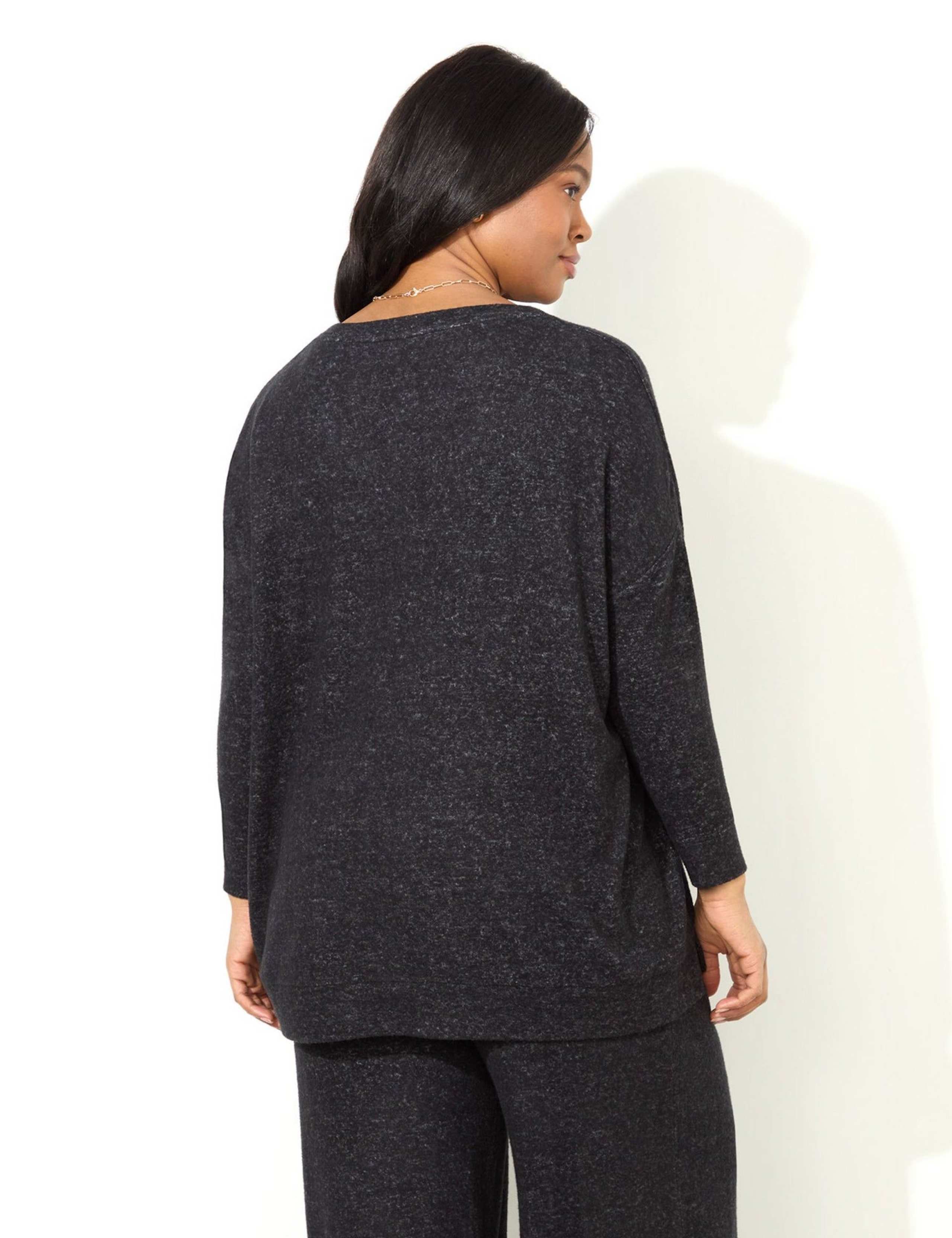 Jersey V-Neck Longline Top 3 of 3