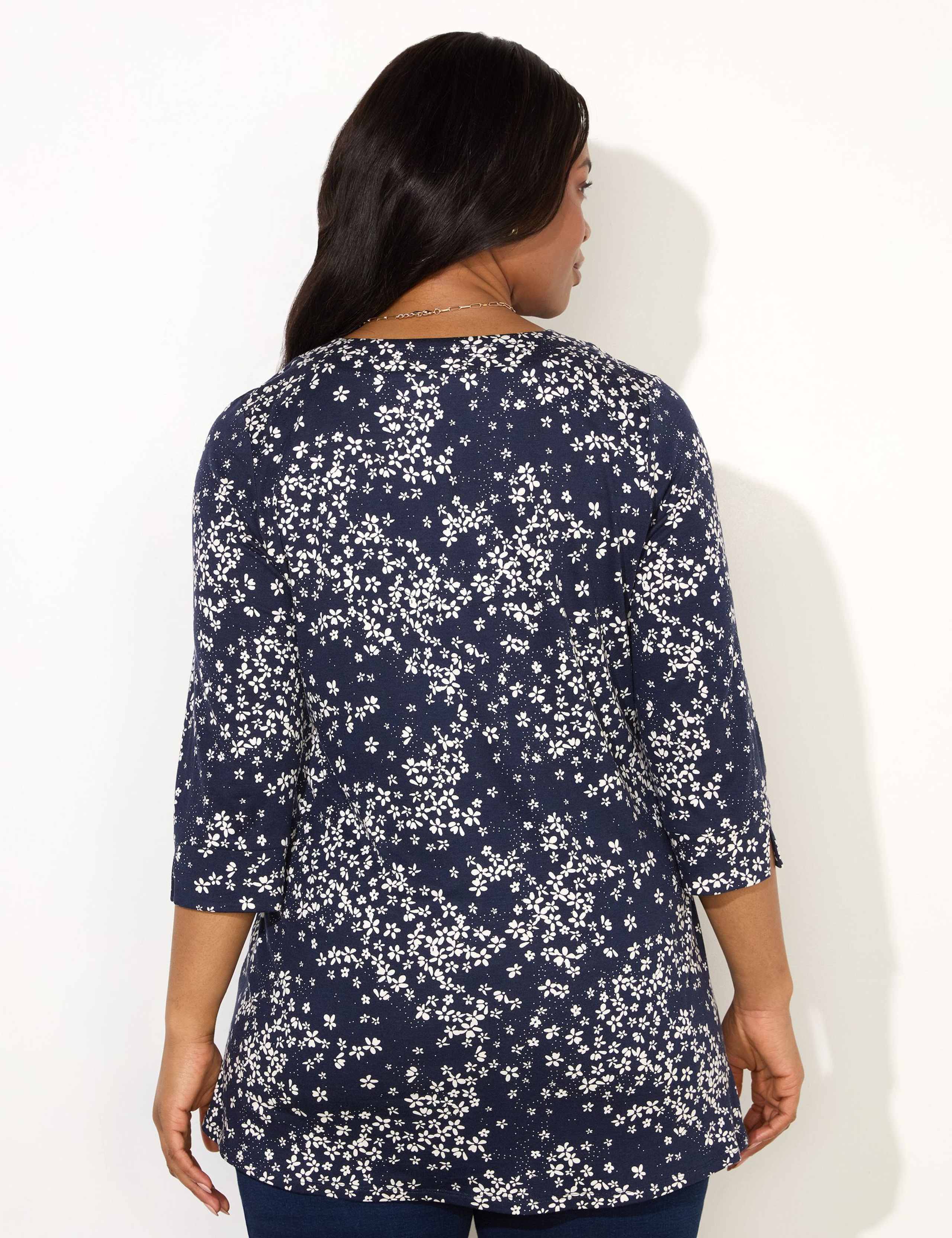 Ditsy Floral V-Neck Split Sleeve Tunic 3 of 3