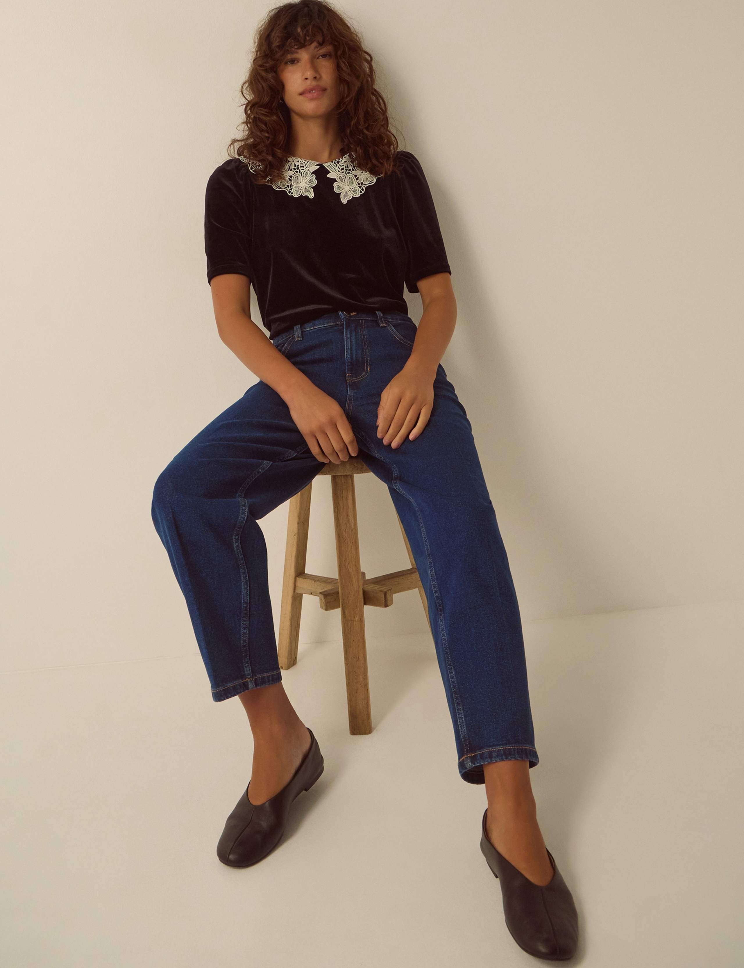 Button Front Barrel Jeans 3 of 5