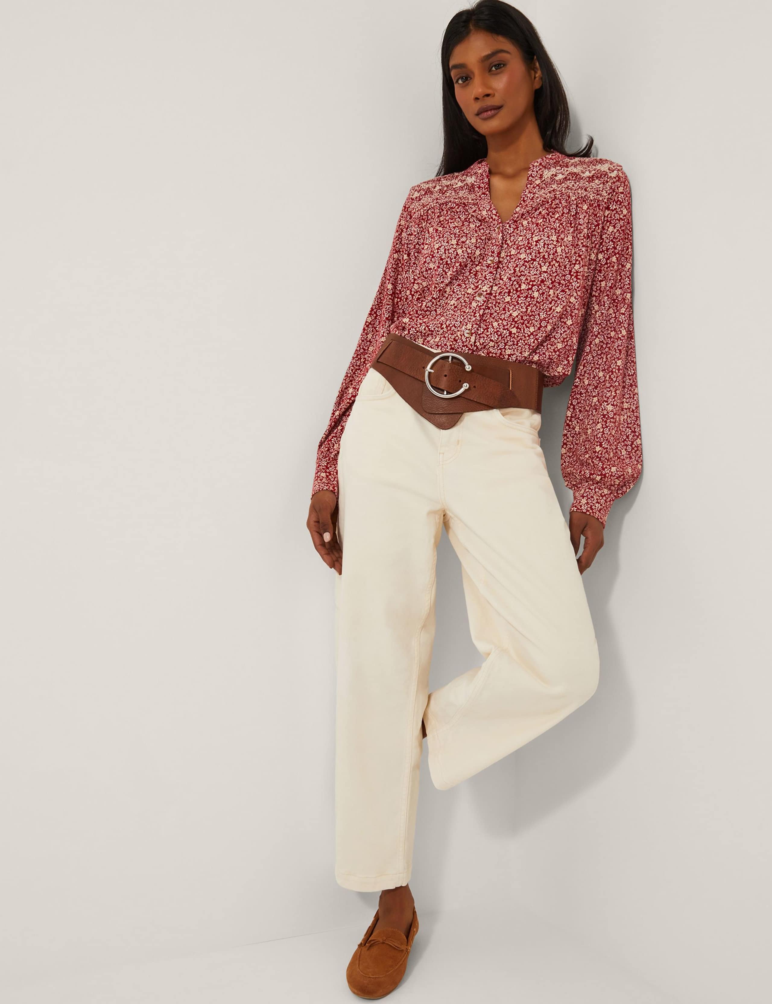 Cotton Rich Jersey Floral V-Neck Shirt 3 of 4