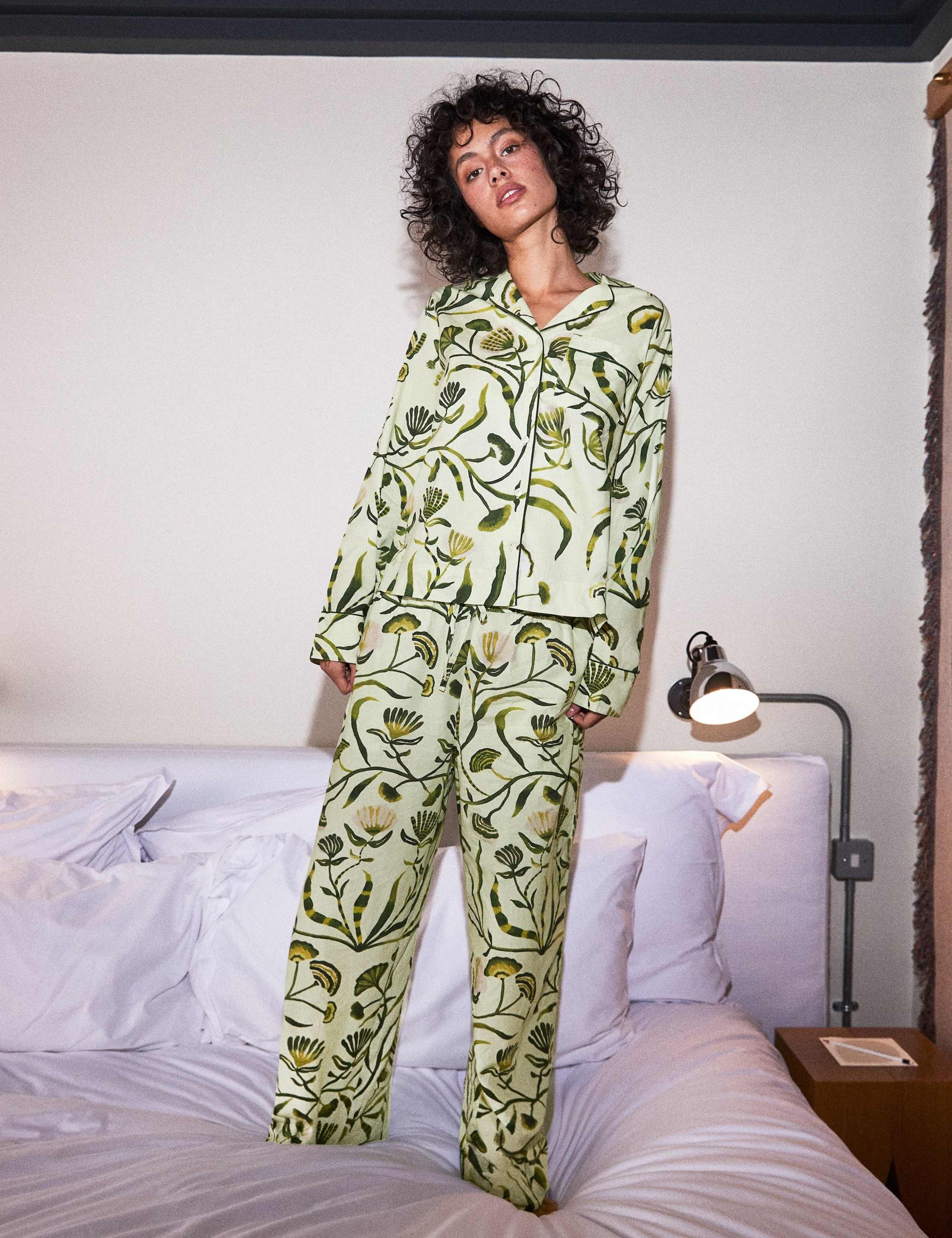 Pure Cotton Floral Print Pyjama Set 2 of 6