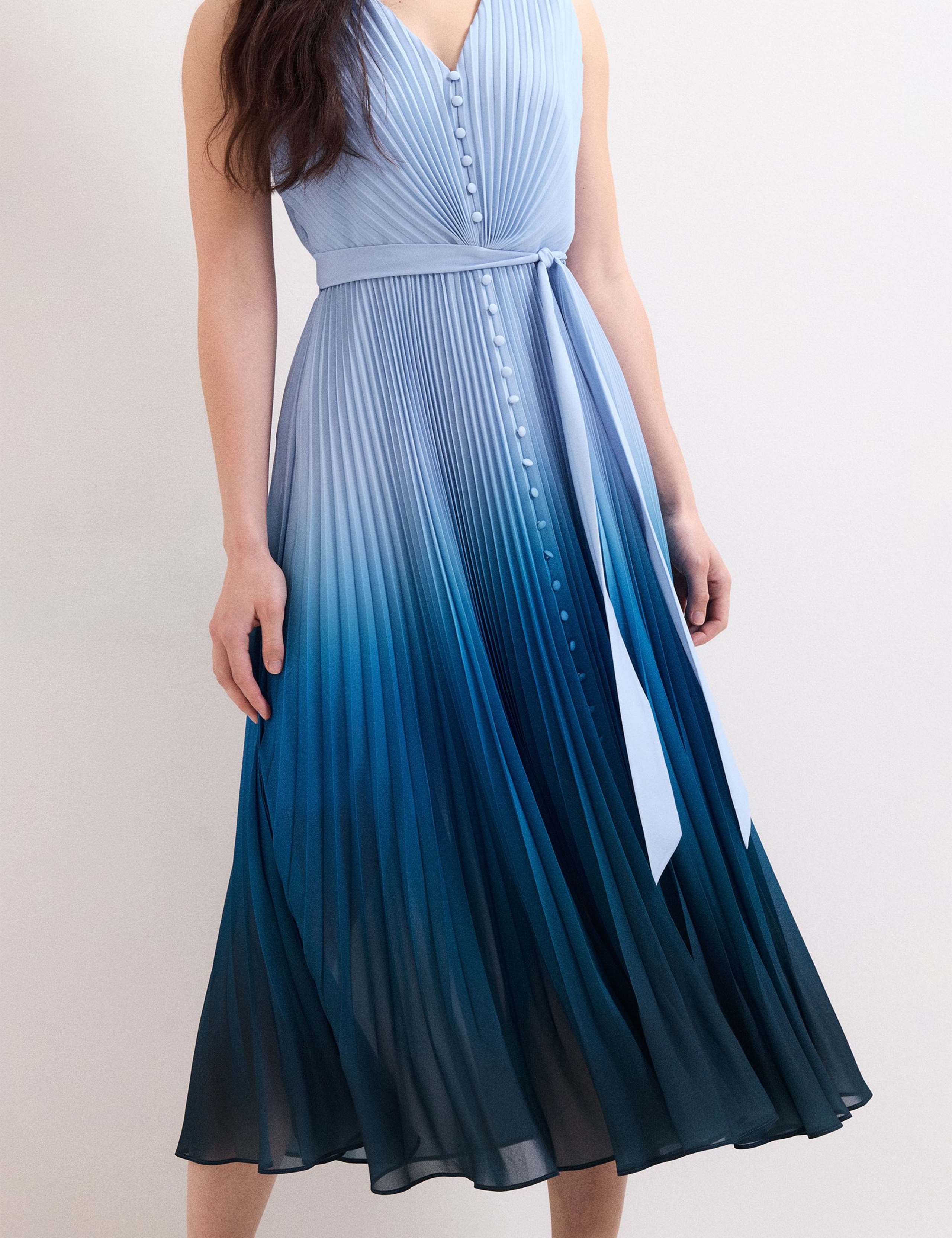 Ombre V-Neck Pleated Midi Skater Dress 5 of 8