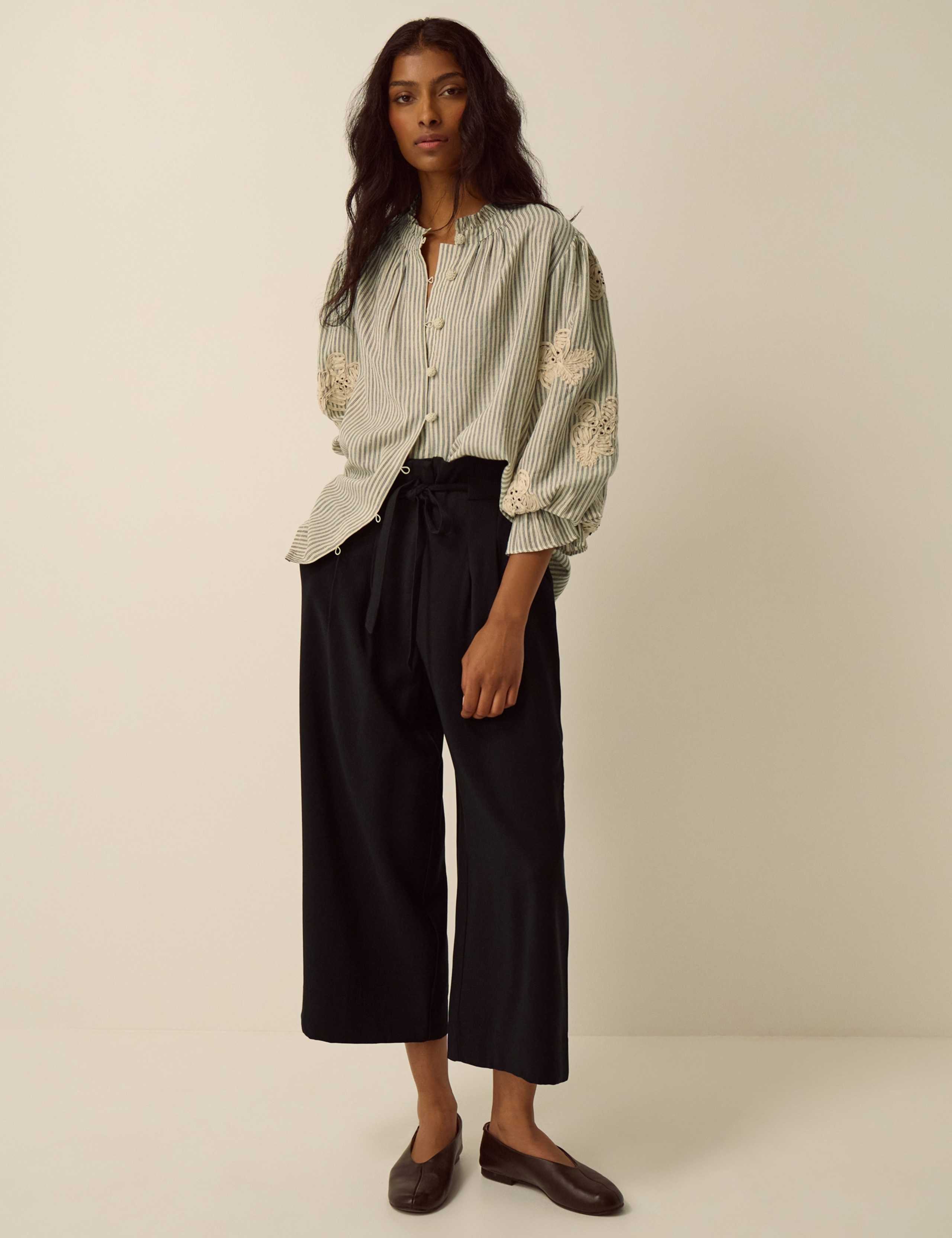 Wide Leg Culotte Trousers With Tie 2 of 4