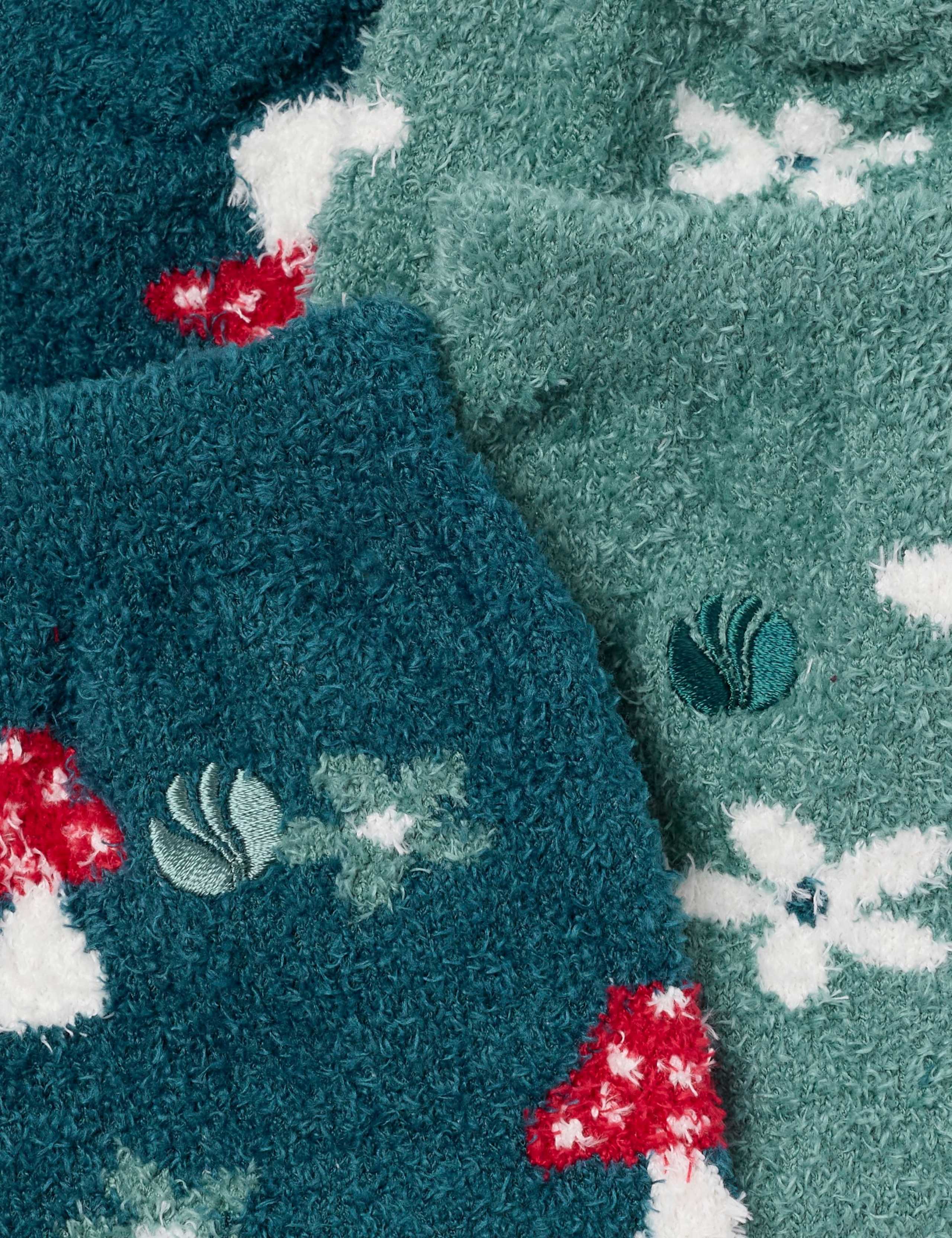 2 Pack Toadstool Floral Fluffy Socks 3 of 3